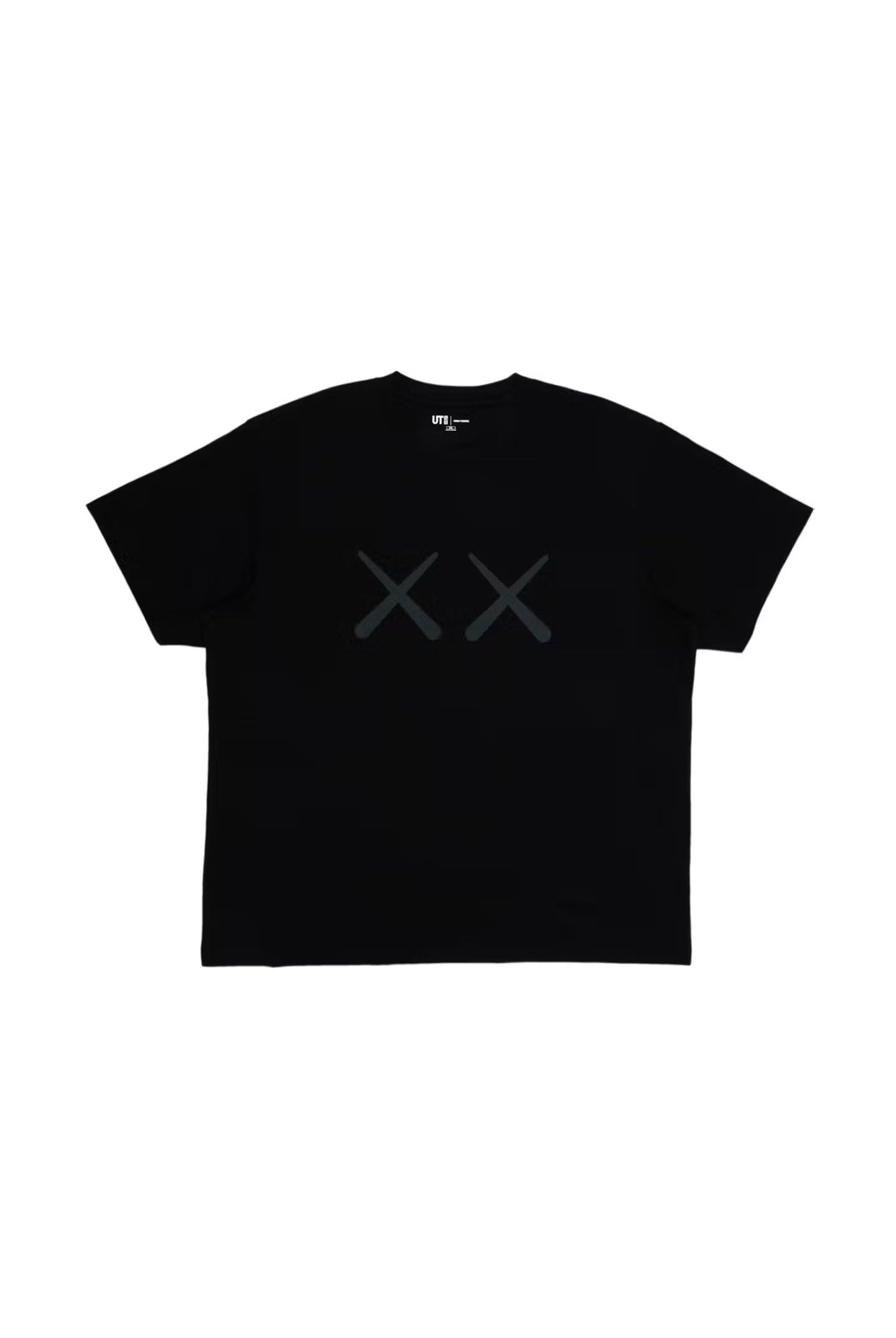 T SHIRT KAWS - Butterfly Sneakers