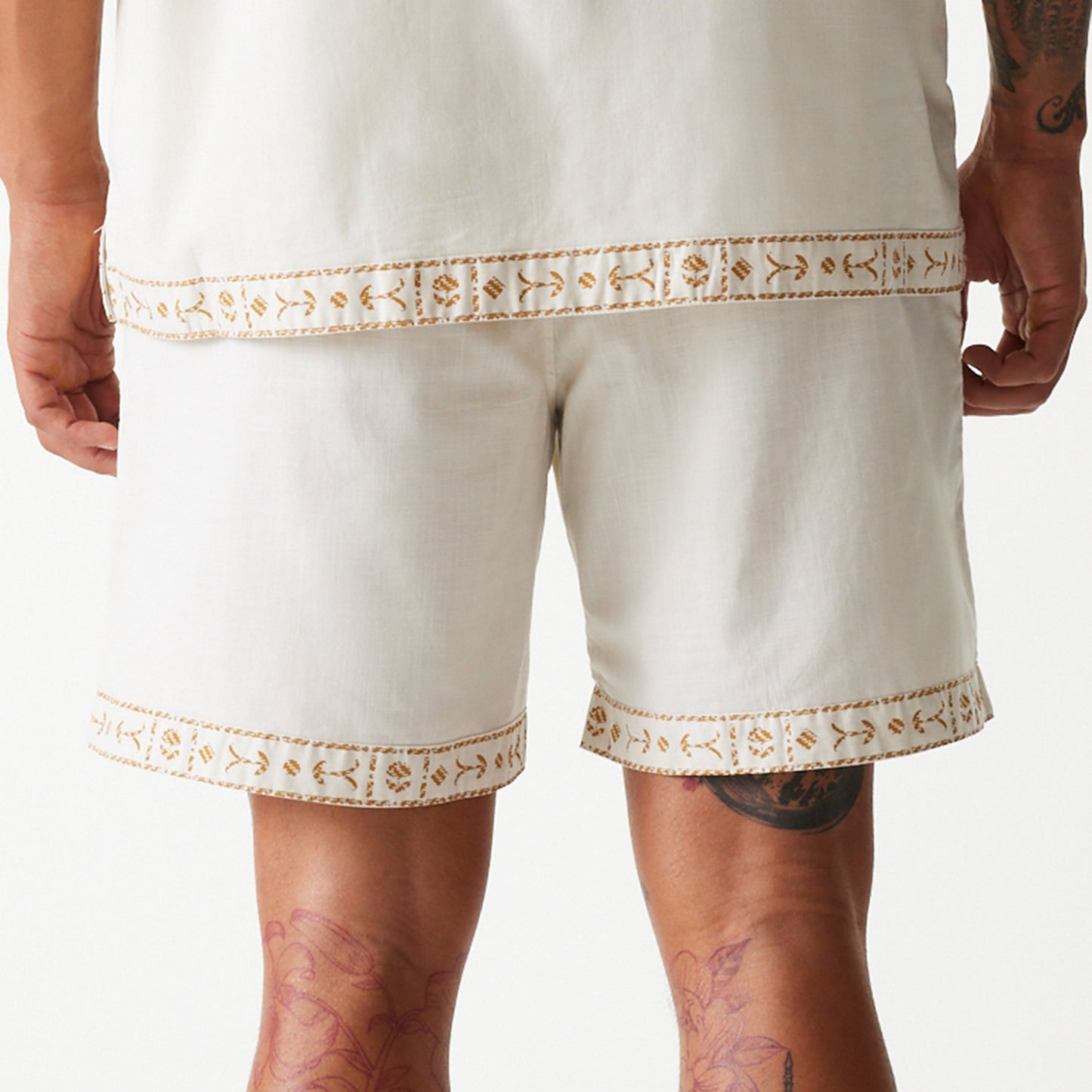 MLB TAPING SHORTS NEYYAN מכנס קצר
