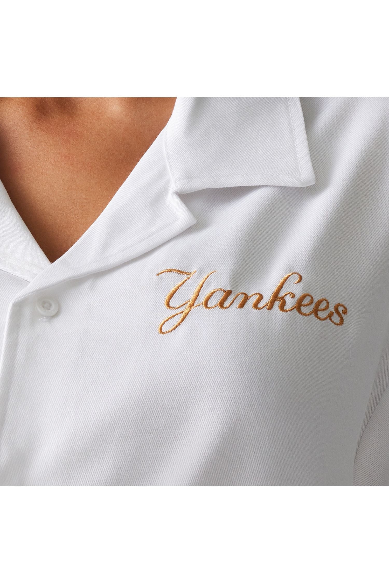 New York Yankees MLB Graphic White Revere חולצת טי שרט מכופתרת - Butterfly Sneakers