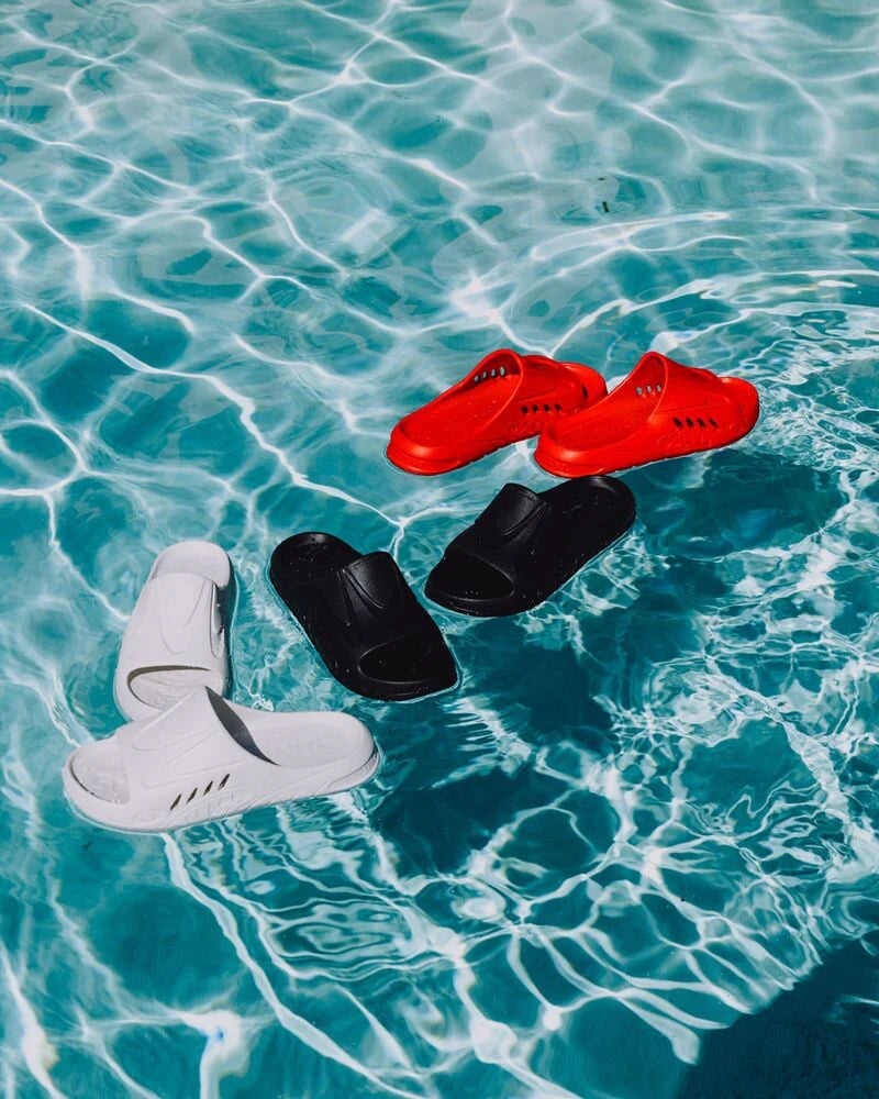 SPRAYGROUND SHARK SLIDE BLACK כפכף שחור - Butterfly Sneakers