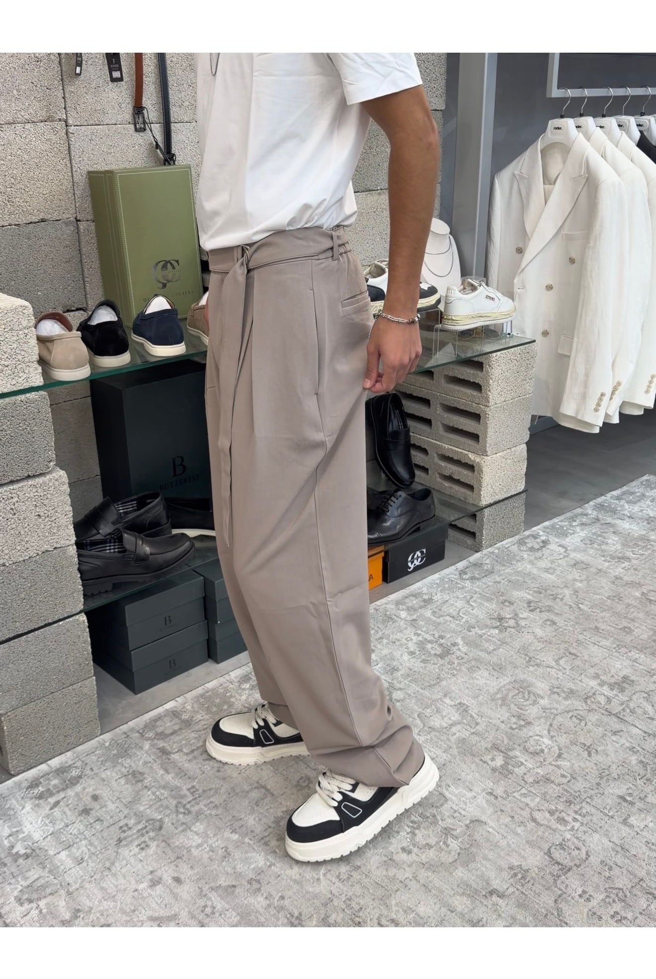 Butterfly Boy מכנס אלגנט רחב + חגורה - Butterfly Sneakers