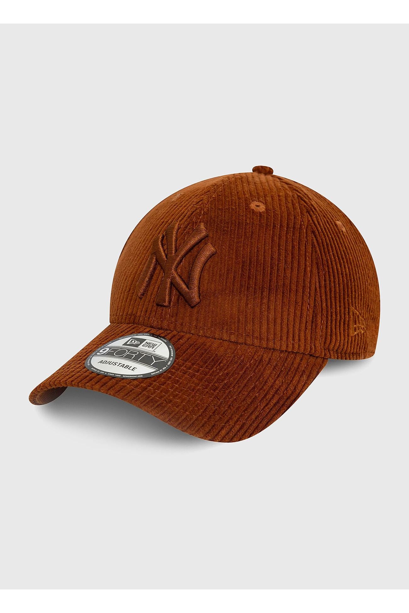 כובע מצחייה NE - Butterfly Sneakers