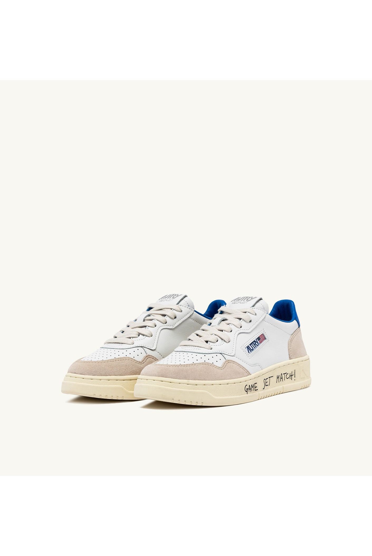 MEDALIST LOW SNEAKERS IN WHITE AND PALACE BLUE LEATHER AND SUEDE WITH LETTERING - Butterfly Sneakers
