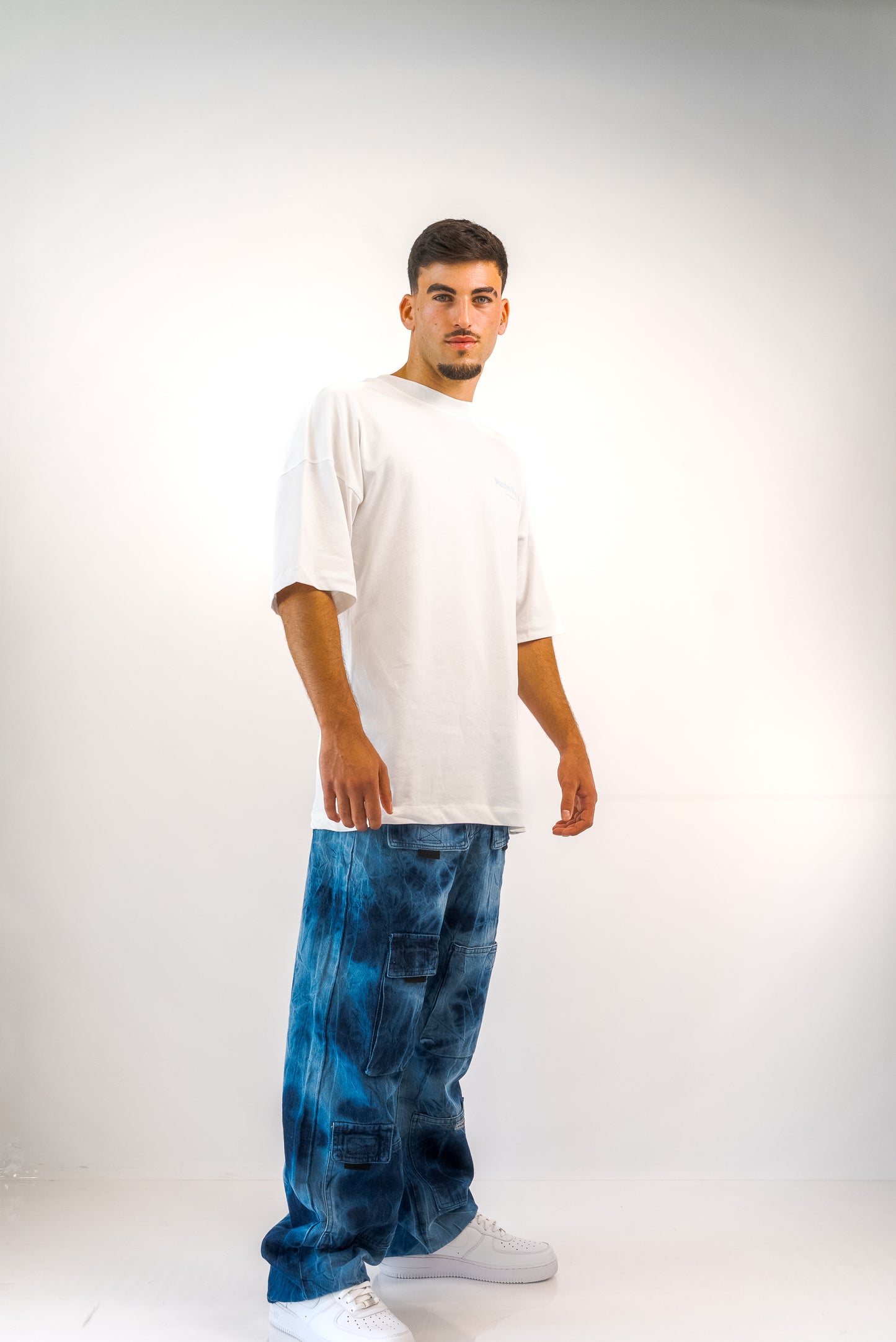 גינס בגזרת Baggy שטוף בשילוב כיסים כחול