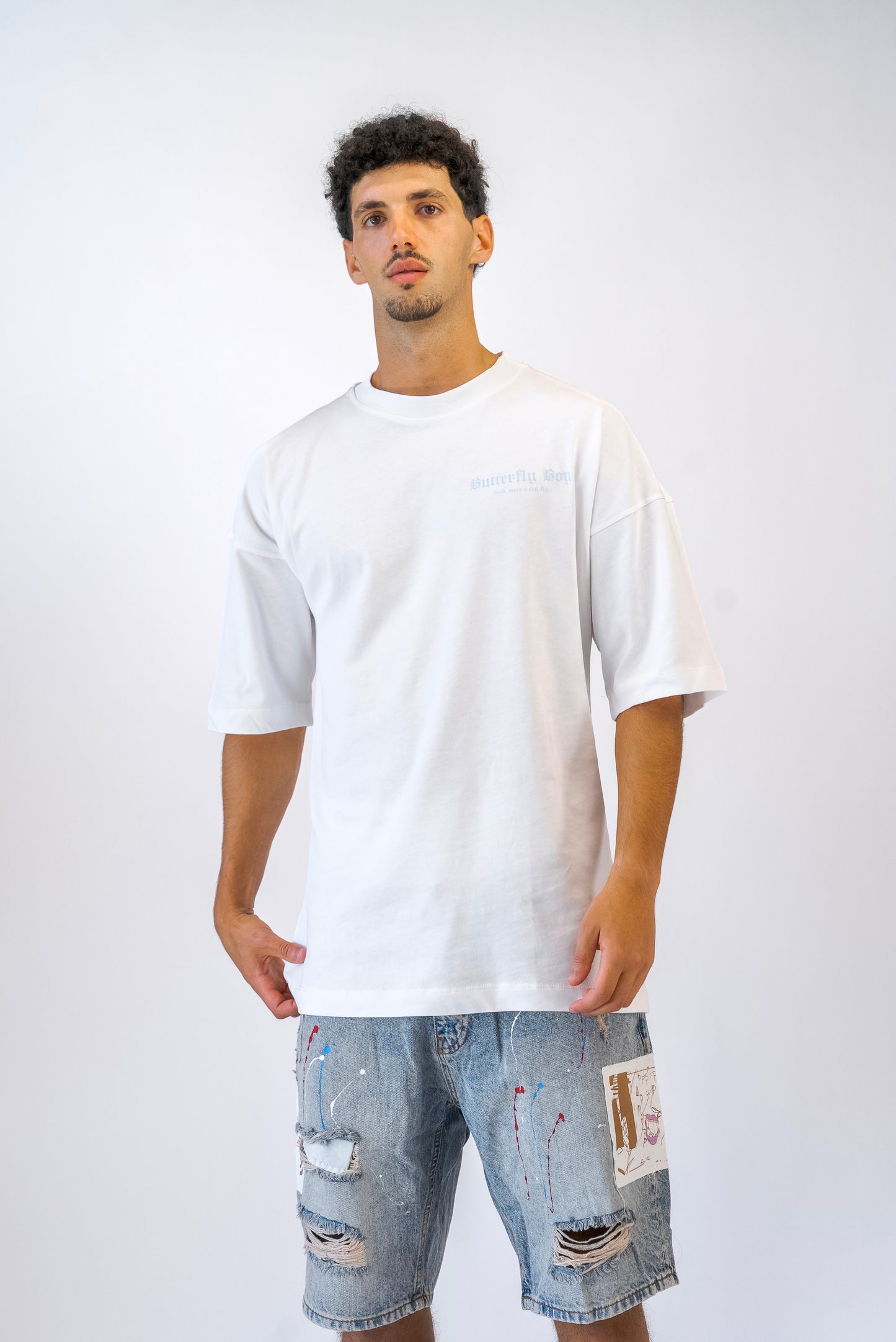 מכנסי ג'ינס ברמודה BAGGY עם פאצ'ים