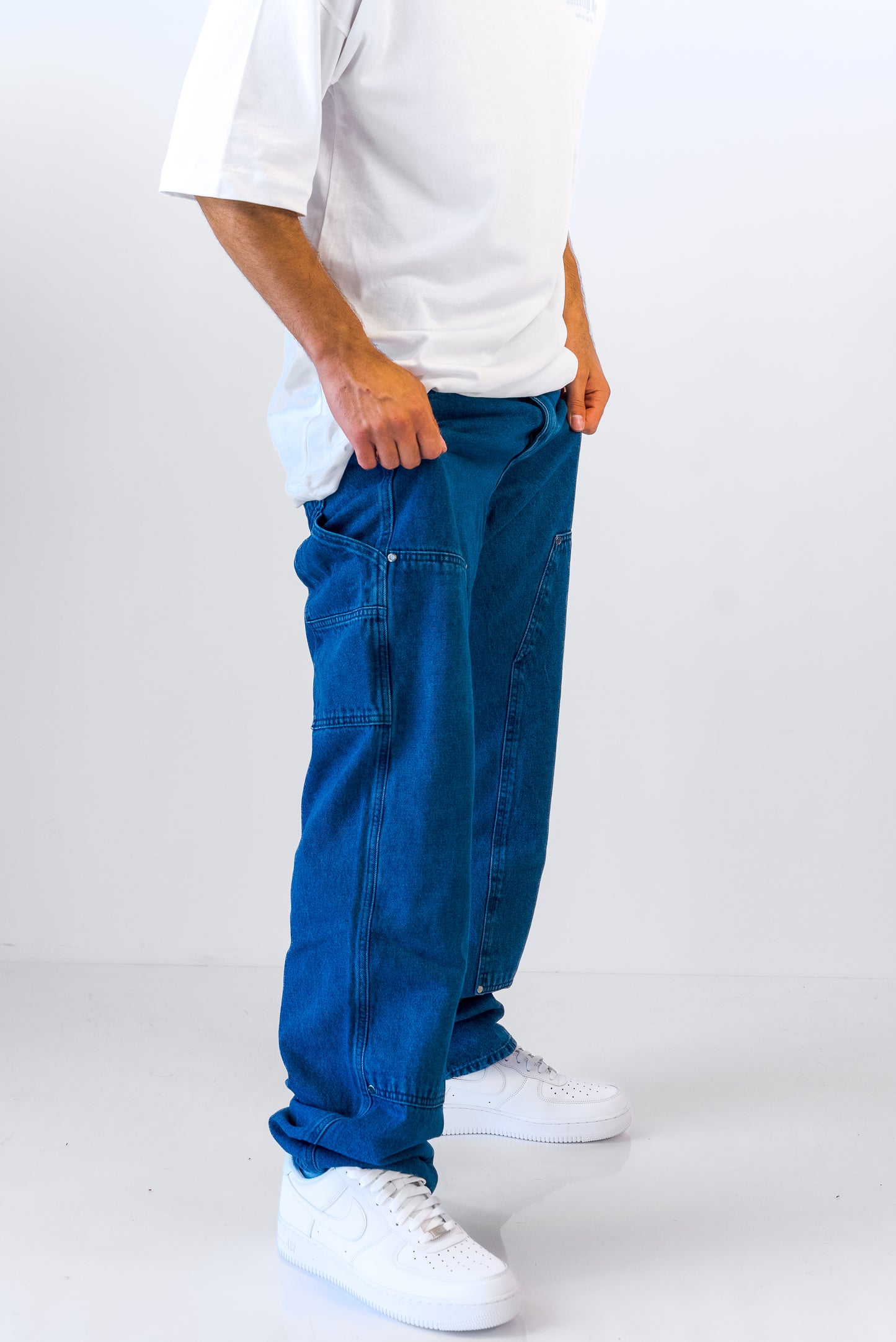 ג'ינס בגזרת Baggy כחול