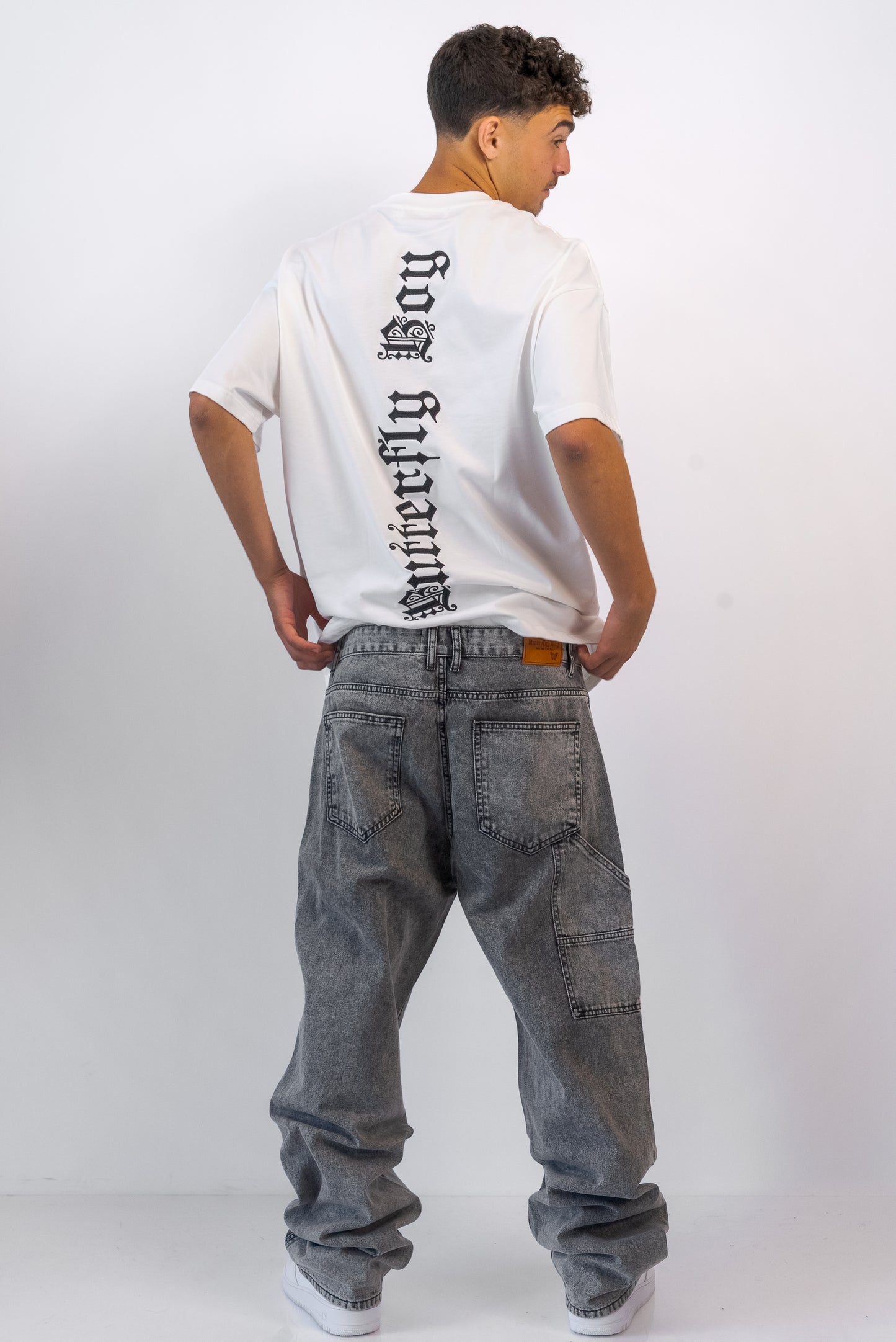 גינס יוטיליטי אפור בגזרה גבוהה