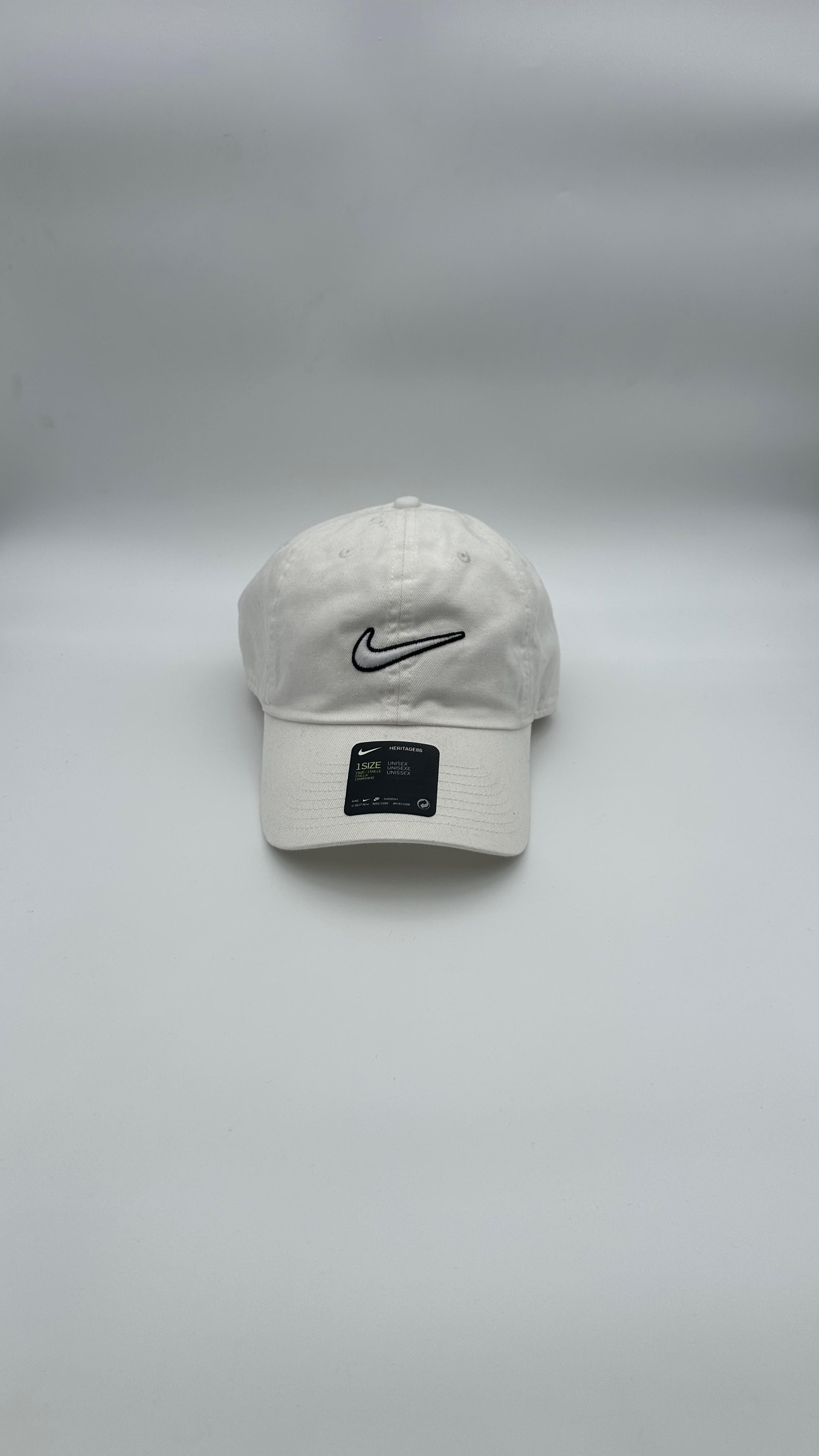 Nike Sportswear Heritage 86 Cap ”White” - Butterfly Sneakers