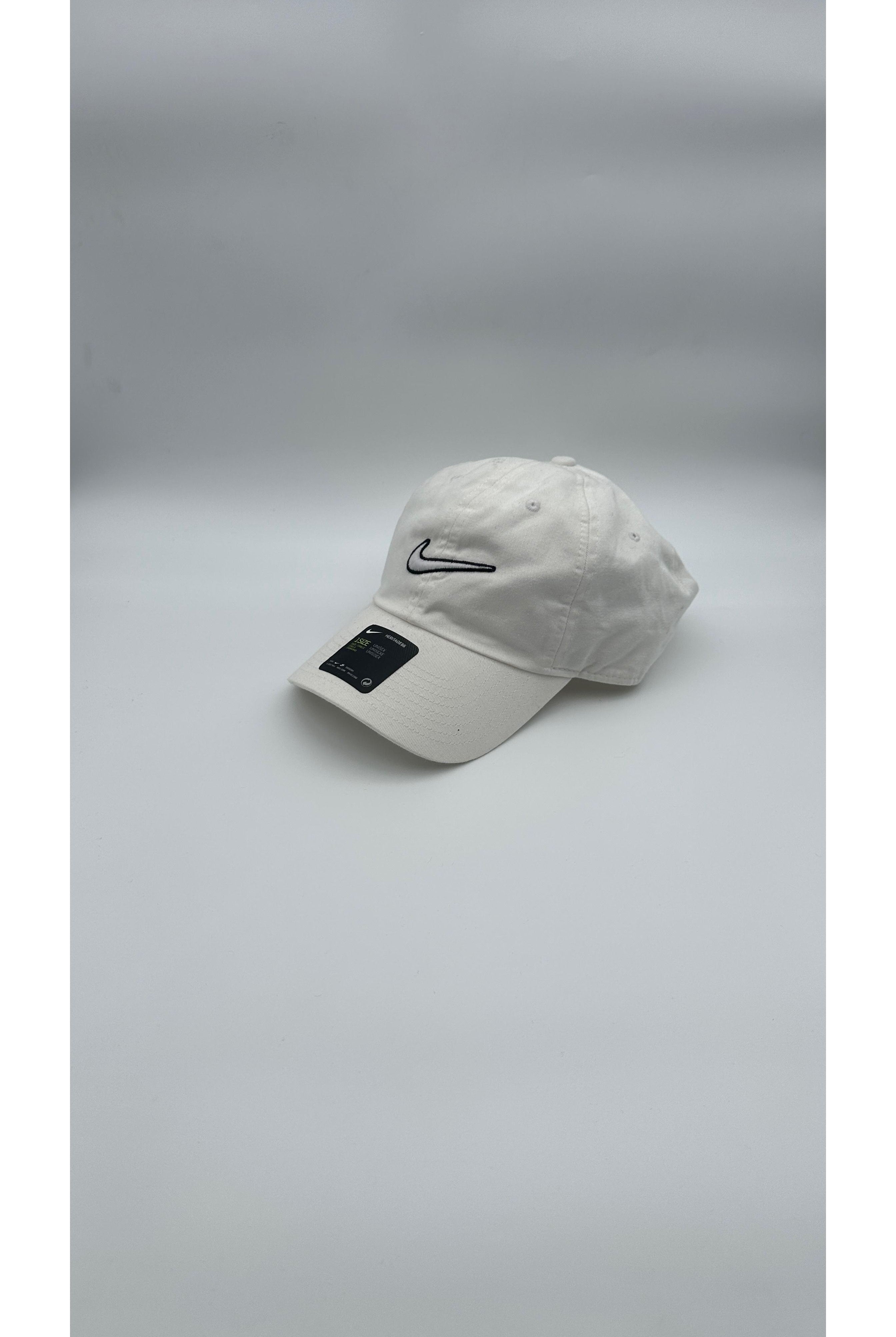 Nike Sportswear Heritage 86 Cap ”White” - Butterfly Sneakers