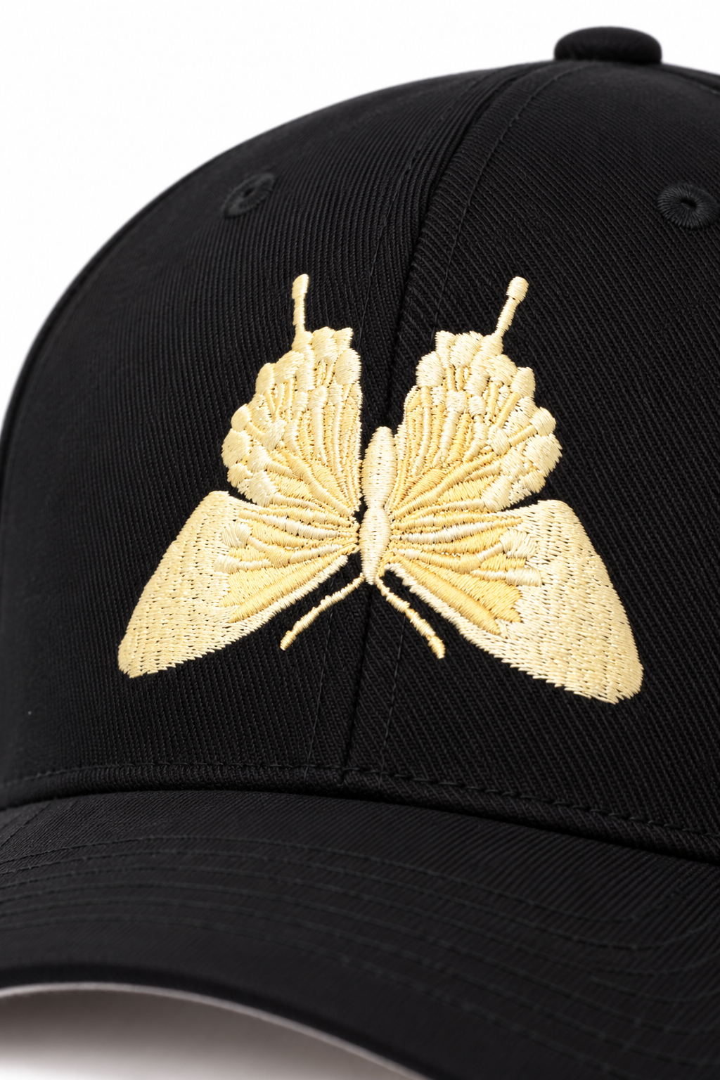 Butterfly Boy — FLIP BLACK 4 — תקריב רקמה