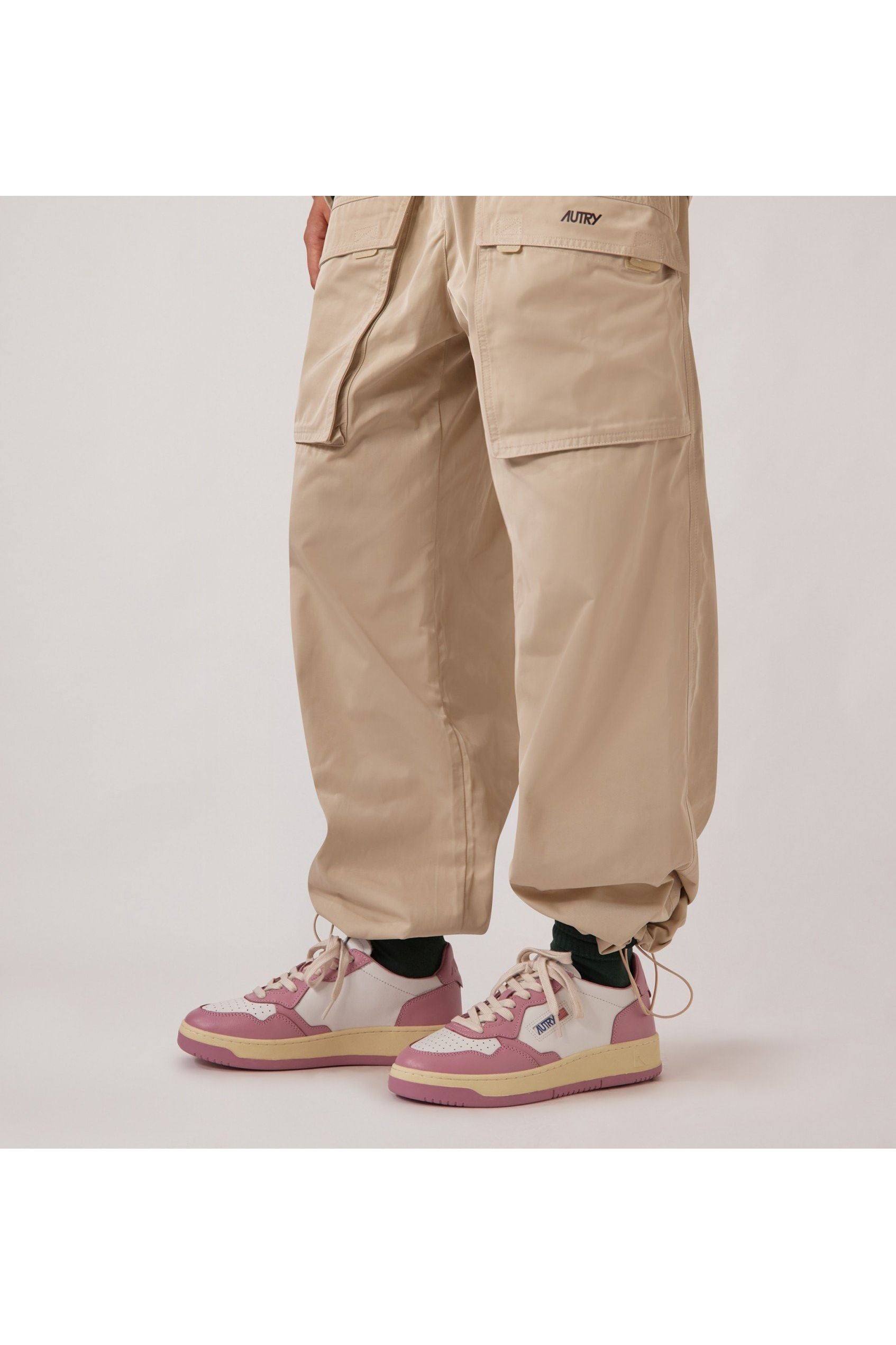 WHITE & PINK LETAHER סניקרס - Butterfly Sneakers