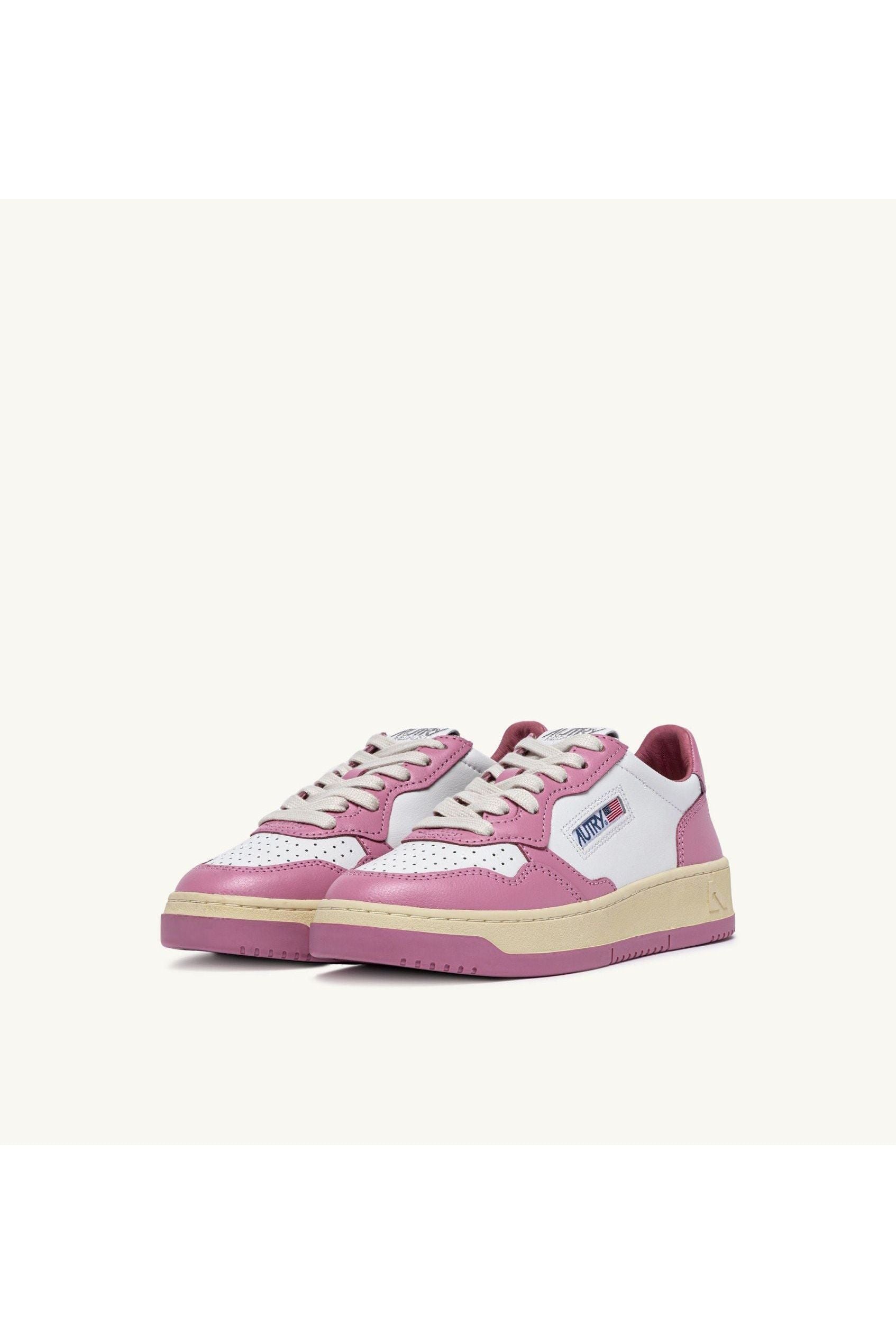 WHITE & PINK LETAHER סניקרס - Butterfly Sneakers