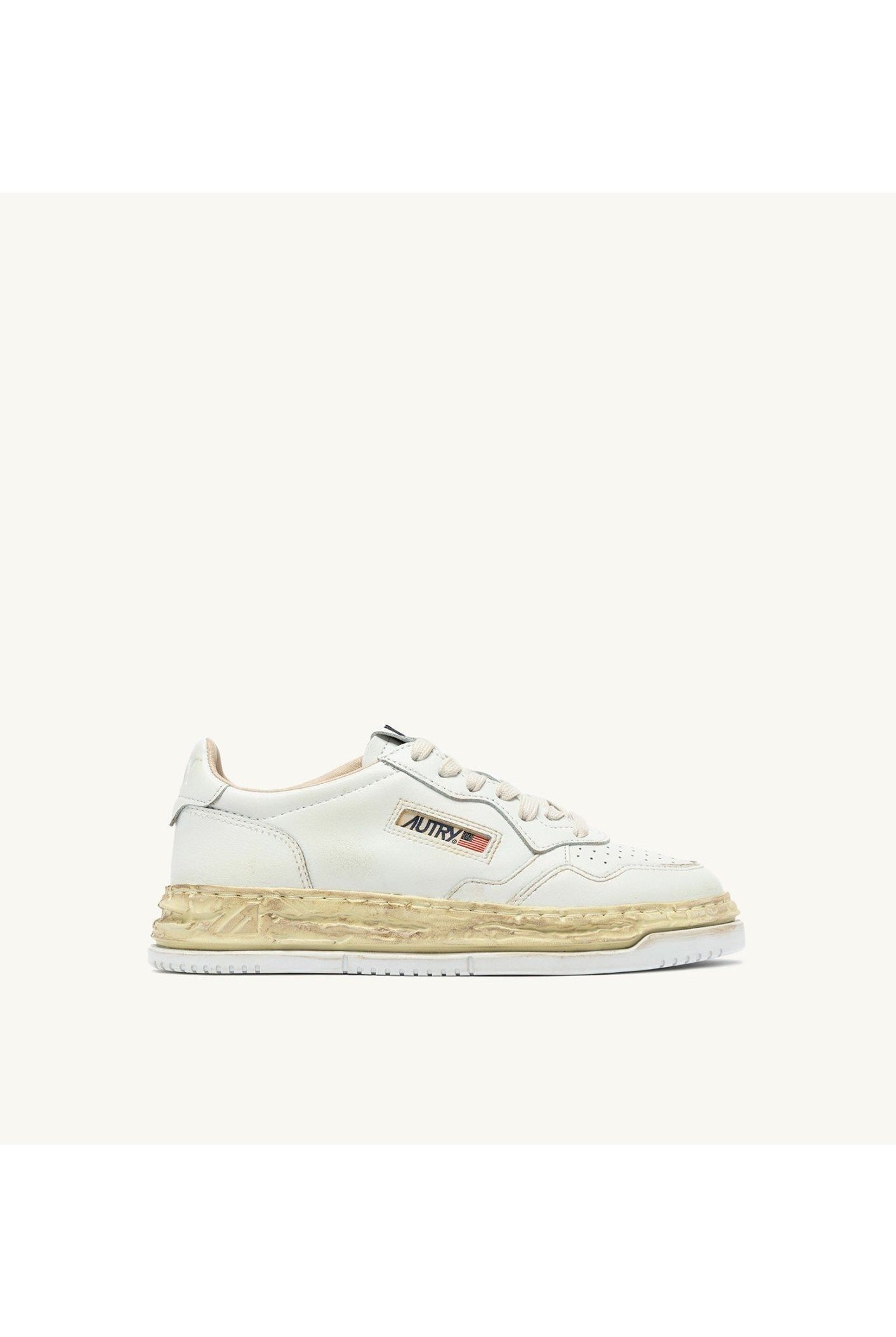 AUTRY X MAISON MSUPVINT LOW MAN MIHARA YASUHIRO WHITE - Butterfly Sneakers