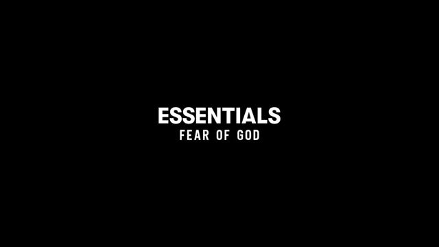 FEAR OF GOD ESSENTIALS