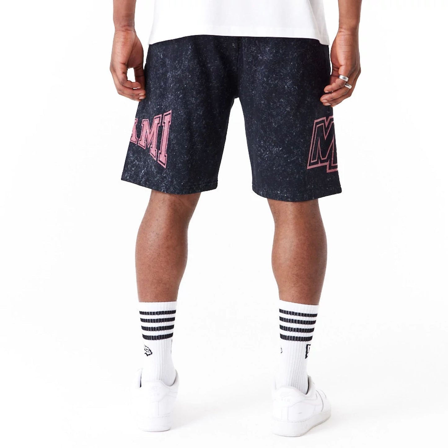 New Era Miami Heat NBA Washed Black Shorts