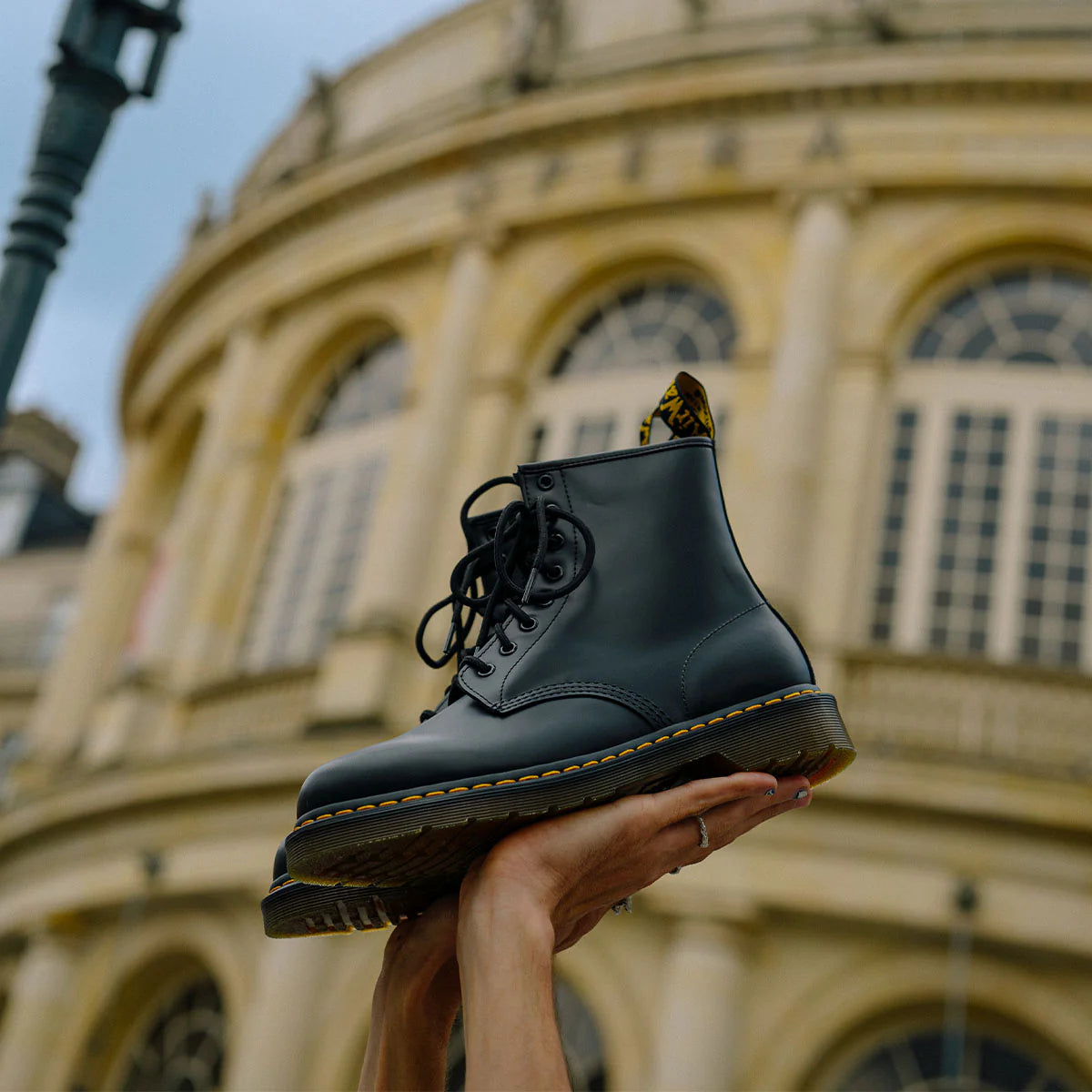 Dr Martens נעלי מגף