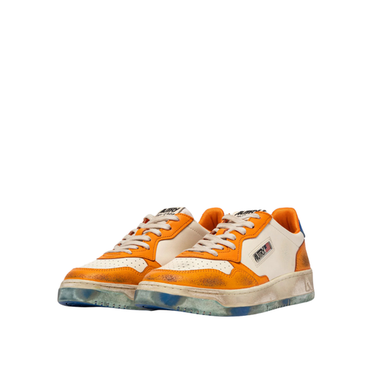 AUTRY SNEAKERS WHITE AND ORANGE