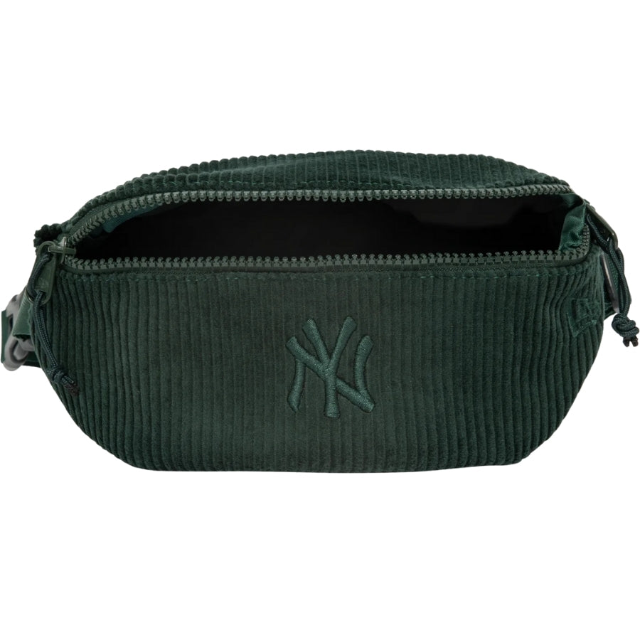 NEW ERA NEW YORK YANKEES POUCH GREEN