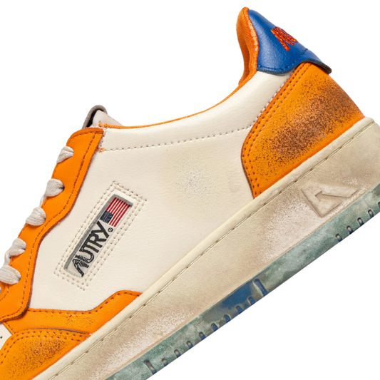 SUPER VINTAGE WHITE AND ORANGE