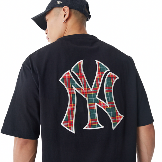New Era NEW YORK YANKEES
  Oversized T-Shirt