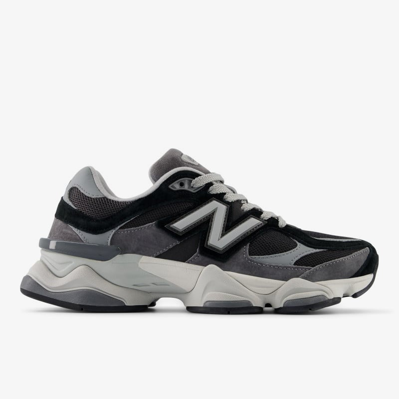 New Balance 9060 אפור שחור