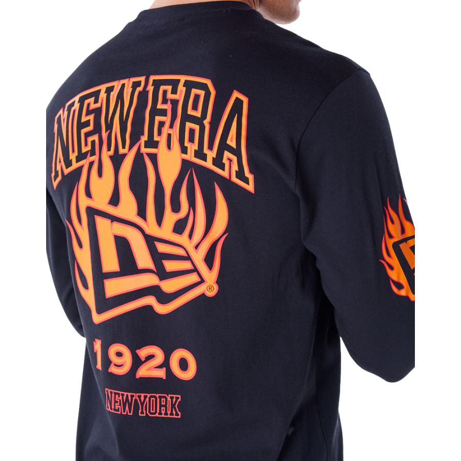 New Era Flag Flame Black Long Sleeve T-Shirt