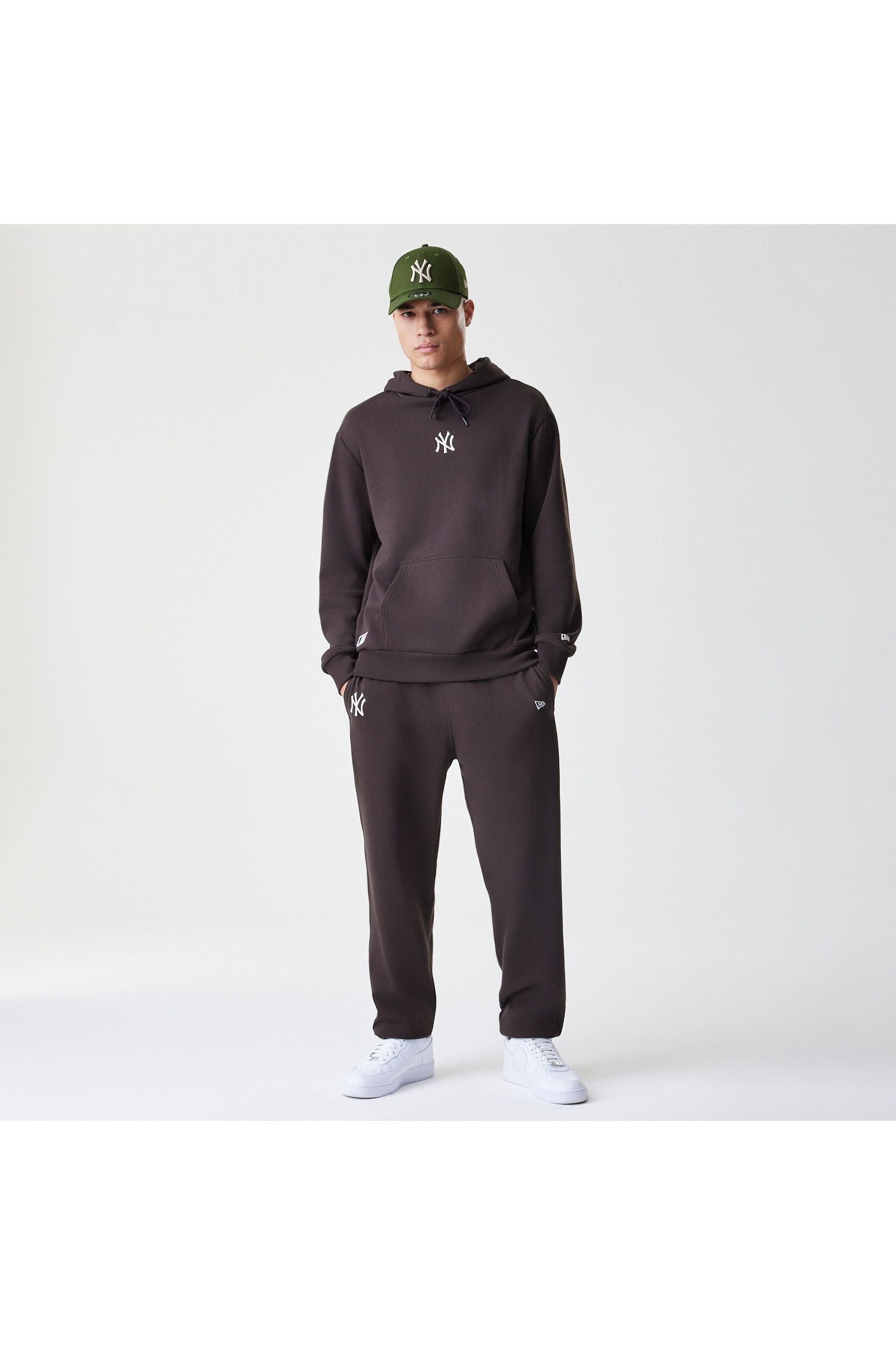 MLB MIDI LE JOGGER BB NEYYAN  BRS - Butterfly Sneakers