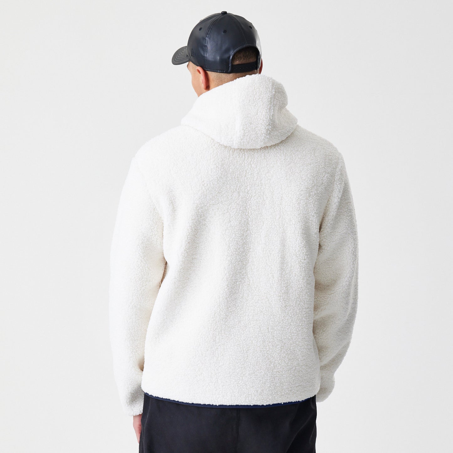 HOODED SHERPA NEYYAN  OFW