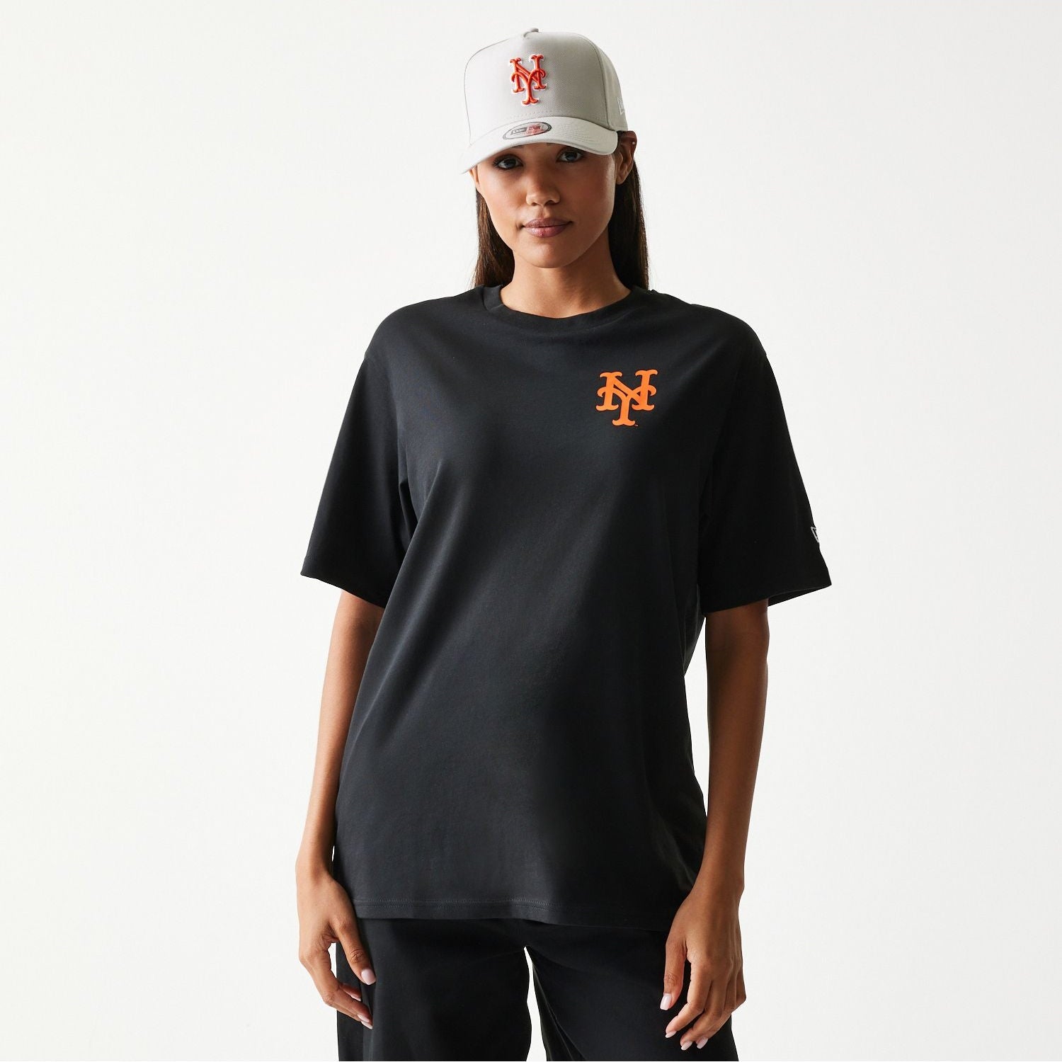 MLB FOOD GRPHC REG TEE NEYMET  BLK - Butterfly Sneakers