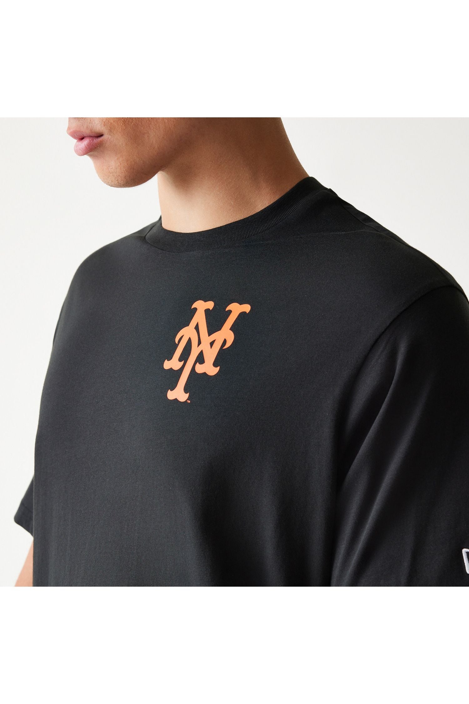MLB FOOD GRPHC REG TEE NEYMET  BLK - Butterfly Sneakers