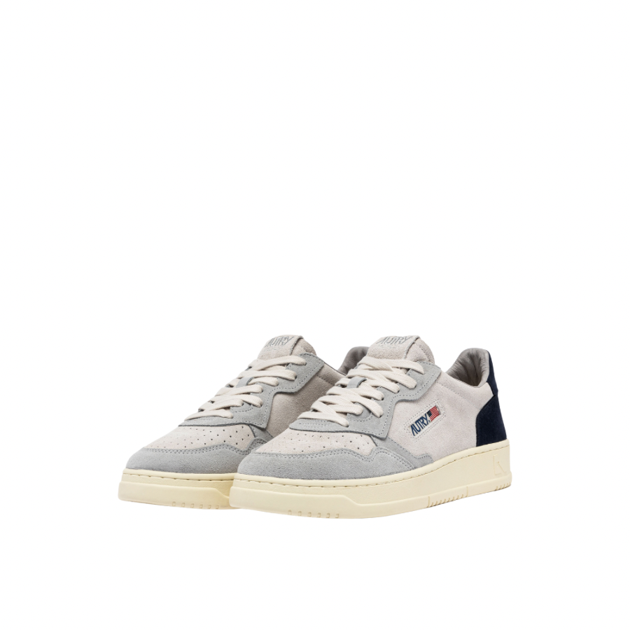 MEDALIST LOW SNEAKERS IN LOFT GRAY AND SPACE BLUE SUEDE