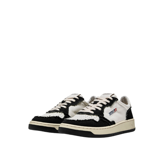 AUTRY SNEAKERS WHITE & BLACK