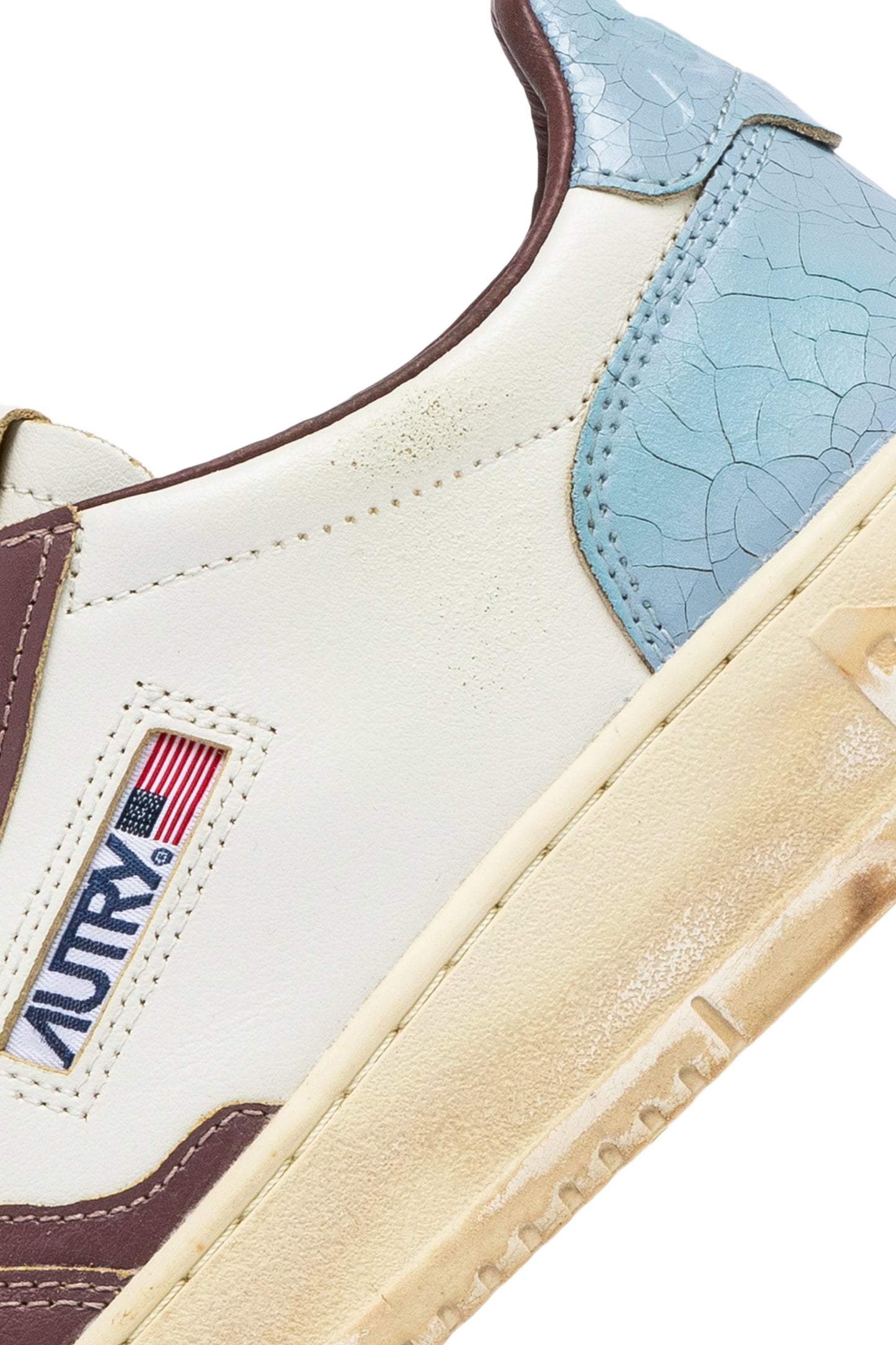 SUPER VINTAGE IN WHITE BLUE & TAUPE סניקרס