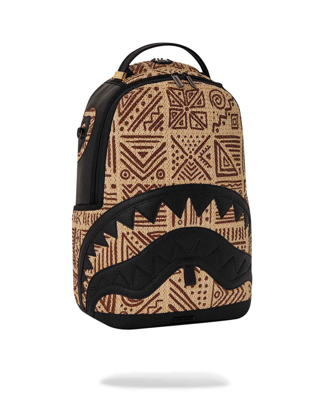 BACKPACK : RAFFIA PALM SHARK