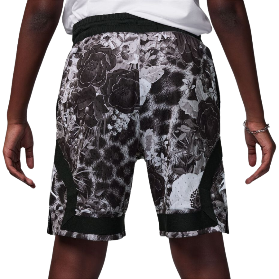 Jordan MJ
Big Kids' Dri-FIT Diamond Shorts