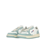 WHITE & LIGHT BLUE סניקרס