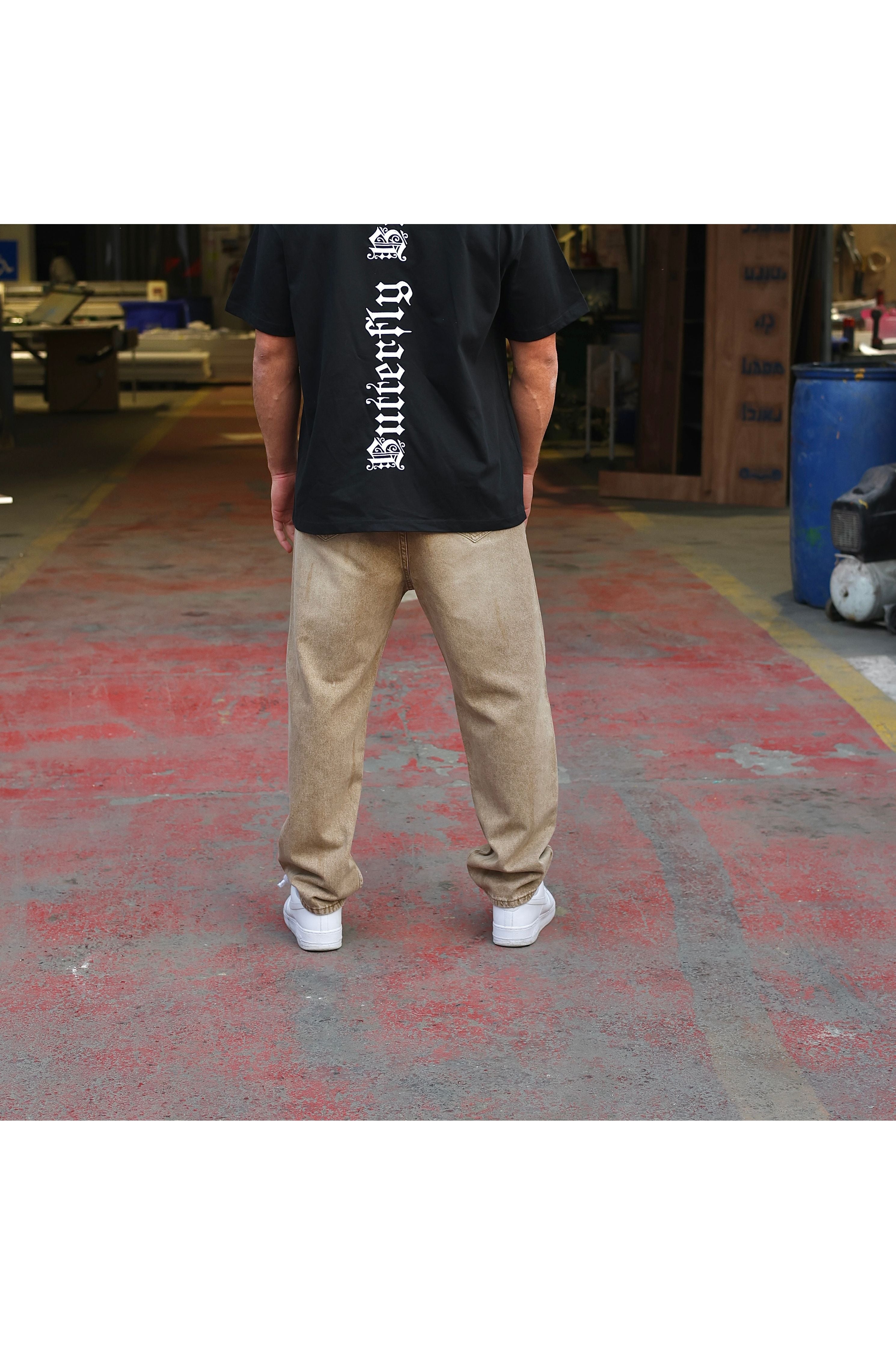 חולצה טי שרט שרוול קצר OS שחורה - Butterfly Sneakers