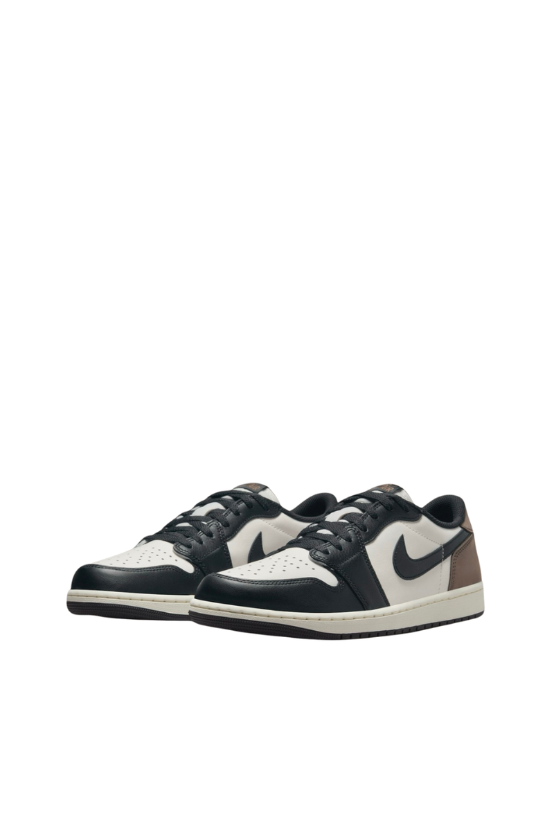 Jordan 1 Low OG Mocha - Butterfly Sneakers