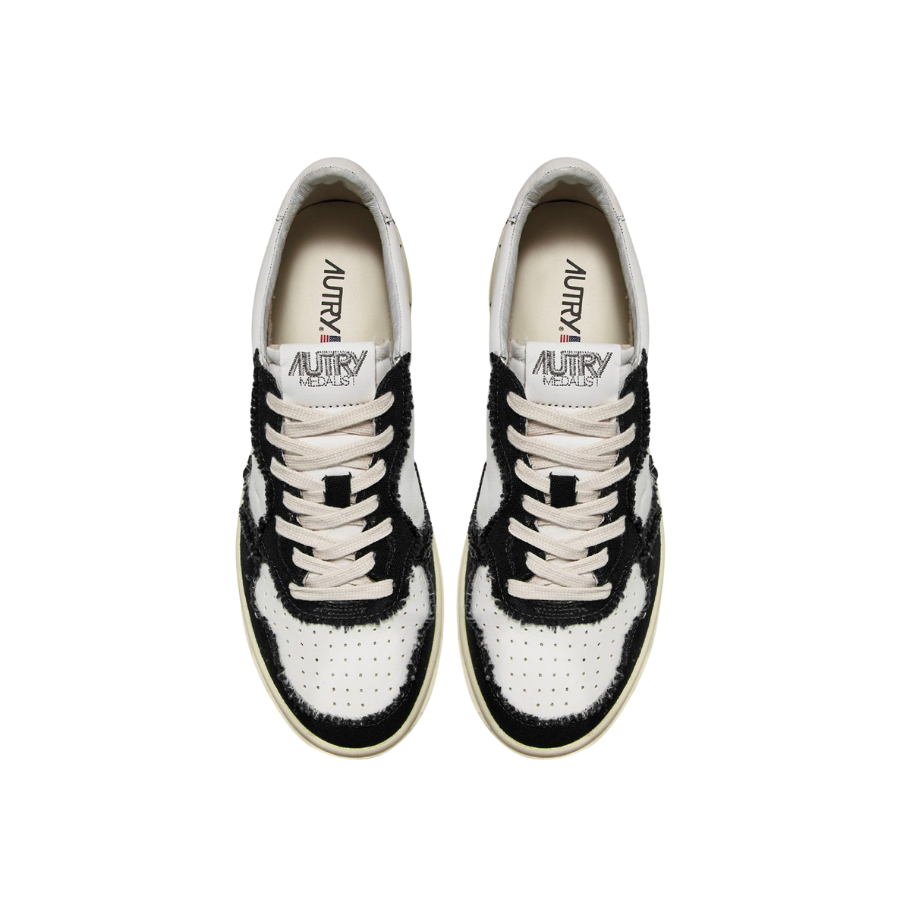 AUTRY SNEAKERS WHITE & BLACK