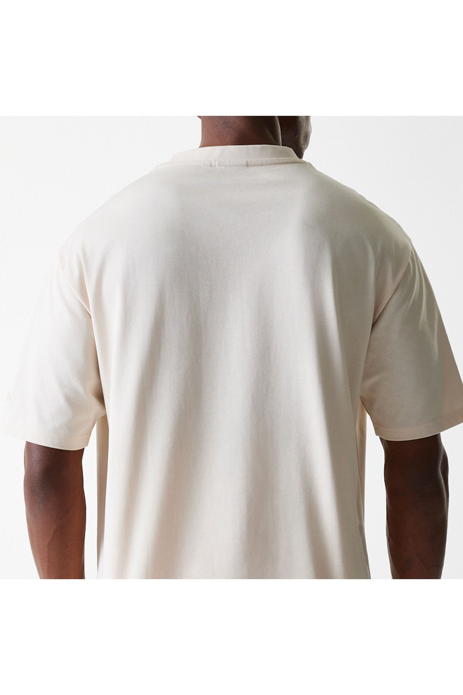 TECH TEE LTC חולצת טי שירט שרוול קצר - Butterfly Sneakers