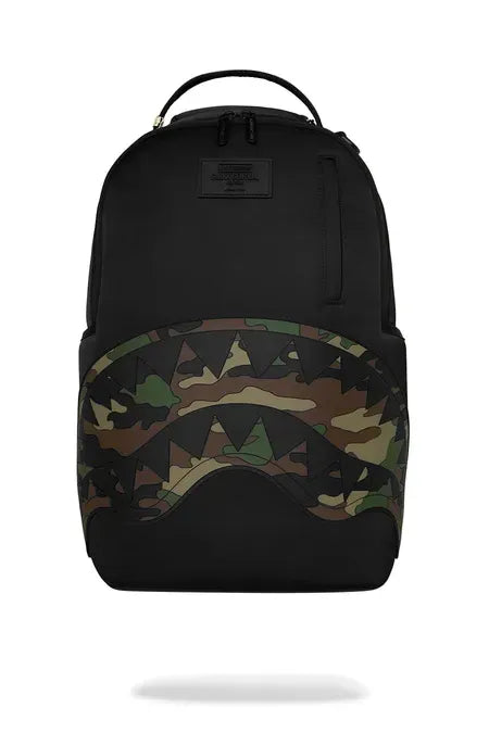 SHARK CENTRAL BLACK NYLON CAMO EMBOSSED SHARK DLXSR BACKPACK תיק גב