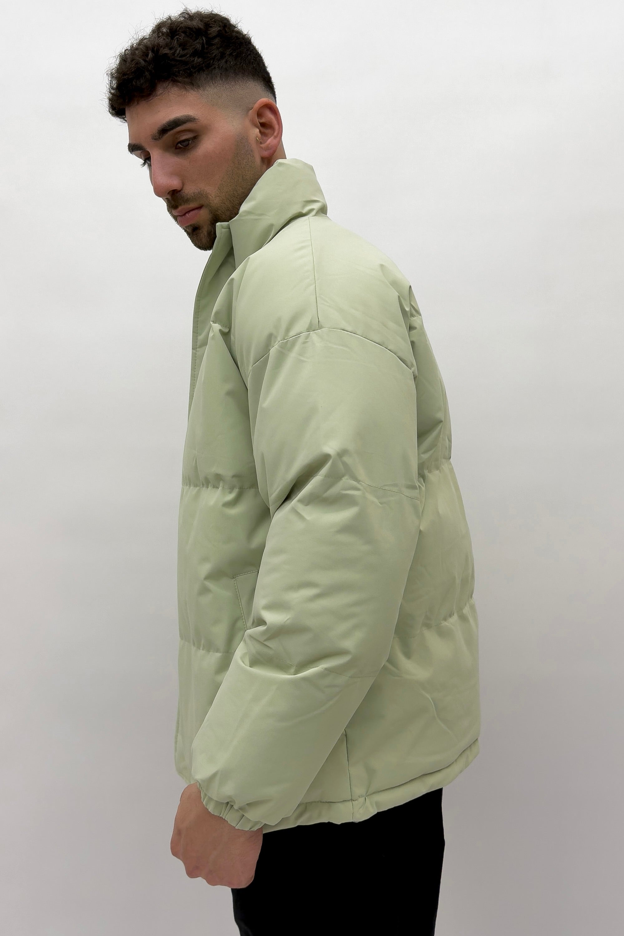 מעיל בומבר ירוק - Butterfly Sneakers