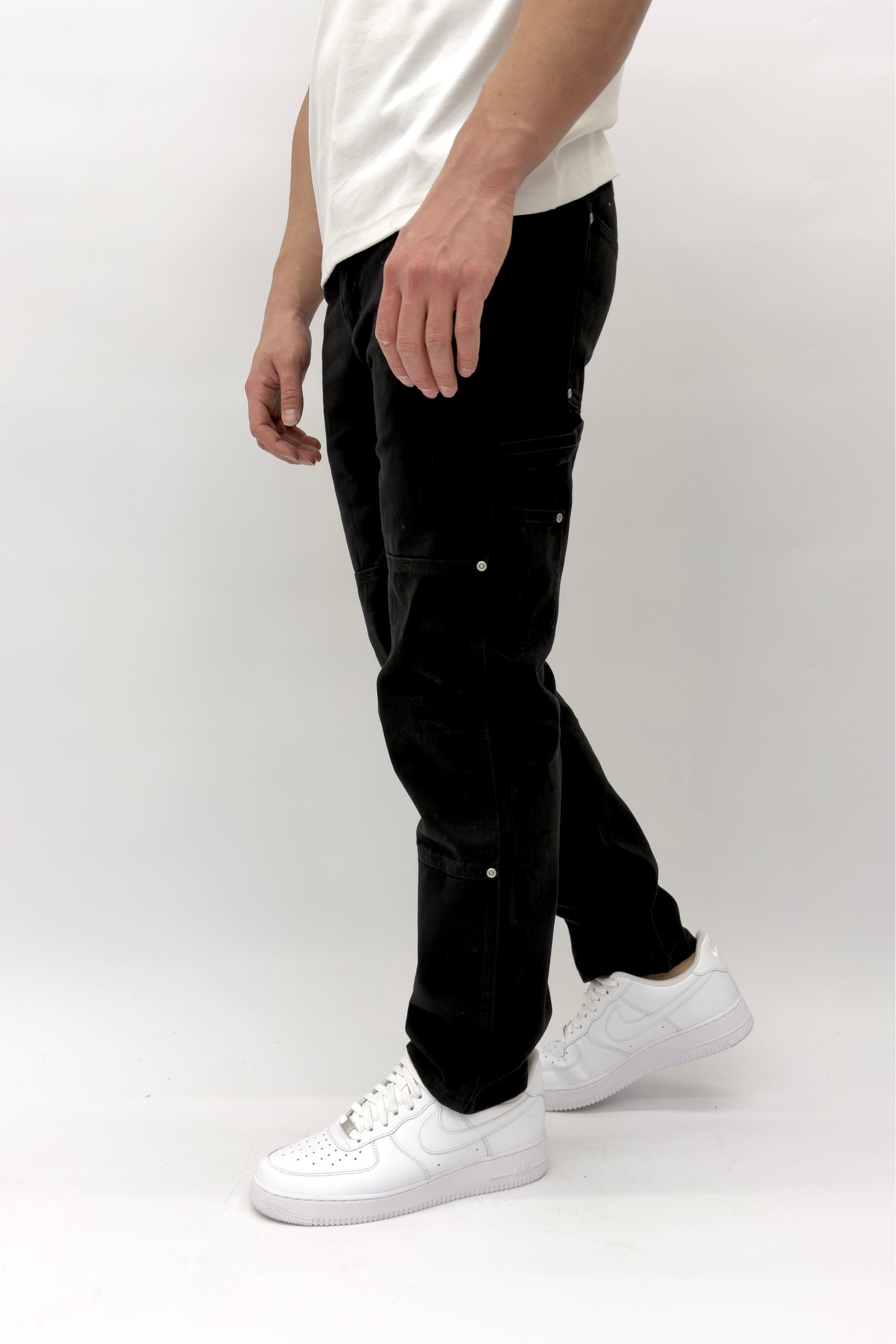 מכנס קרגו שחור - Butterfly Sneakers