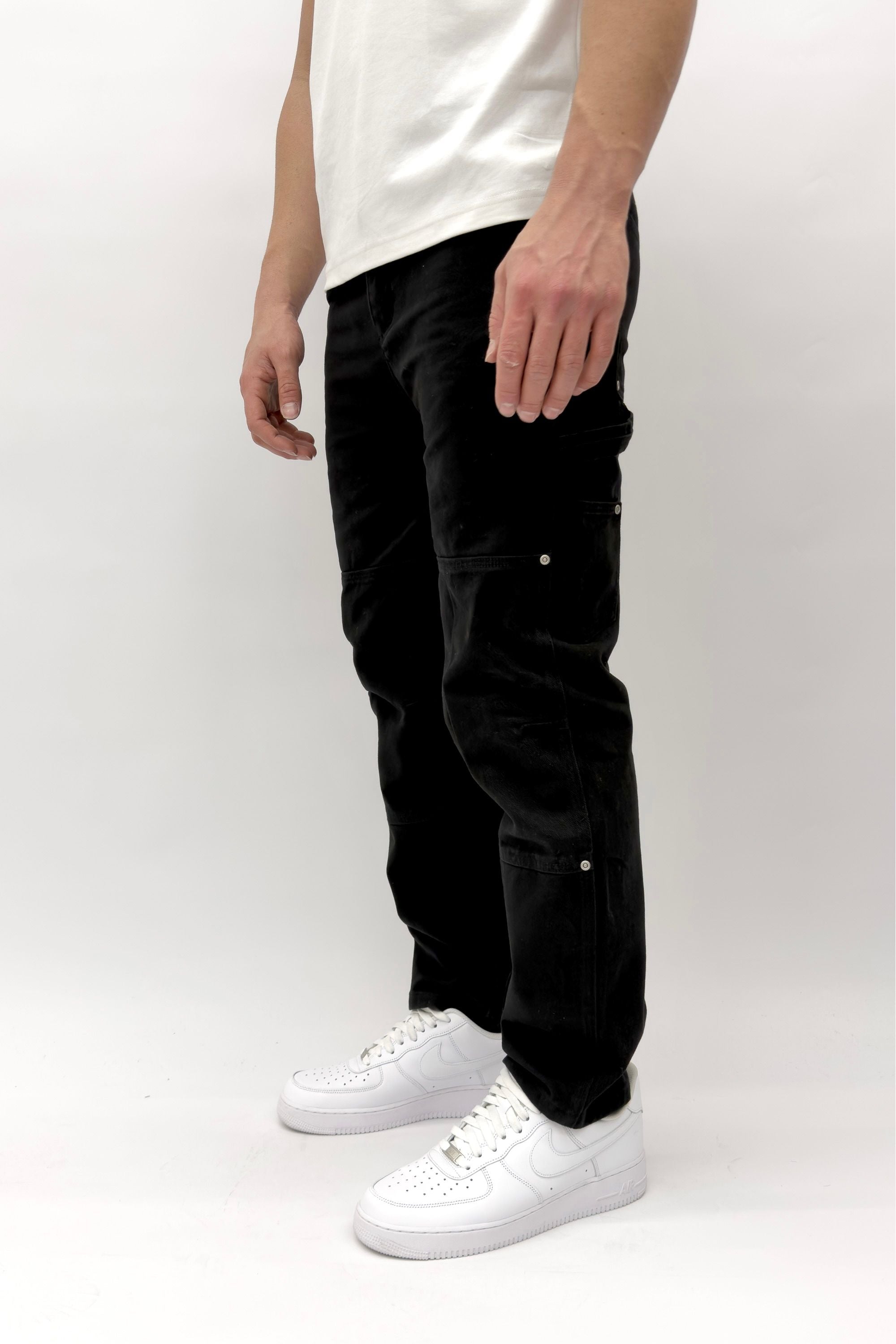 מכנס קרגו שחור - Butterfly Sneakers