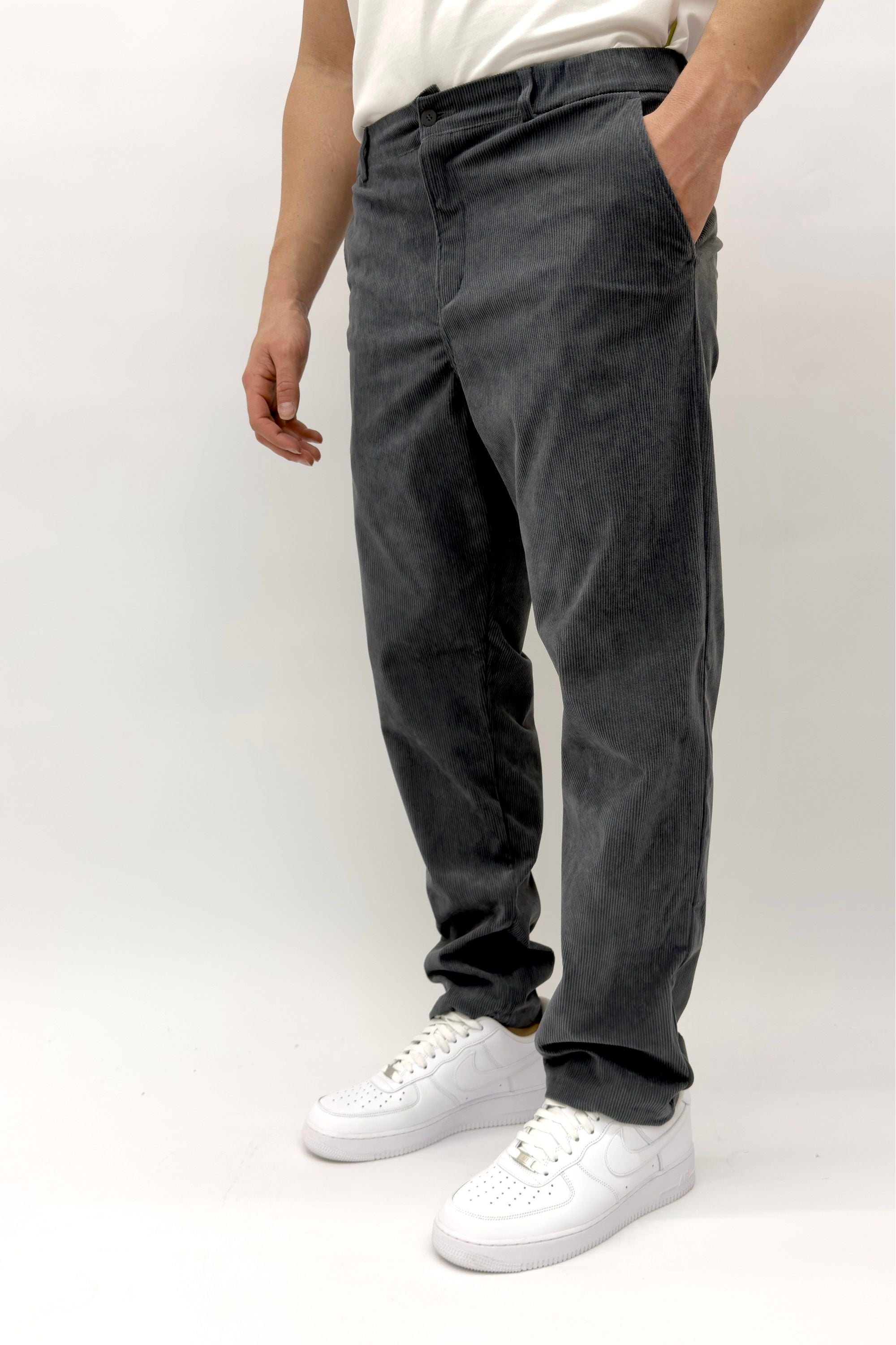 מכנס ארוך קורדרוי - Butterfly Sneakers