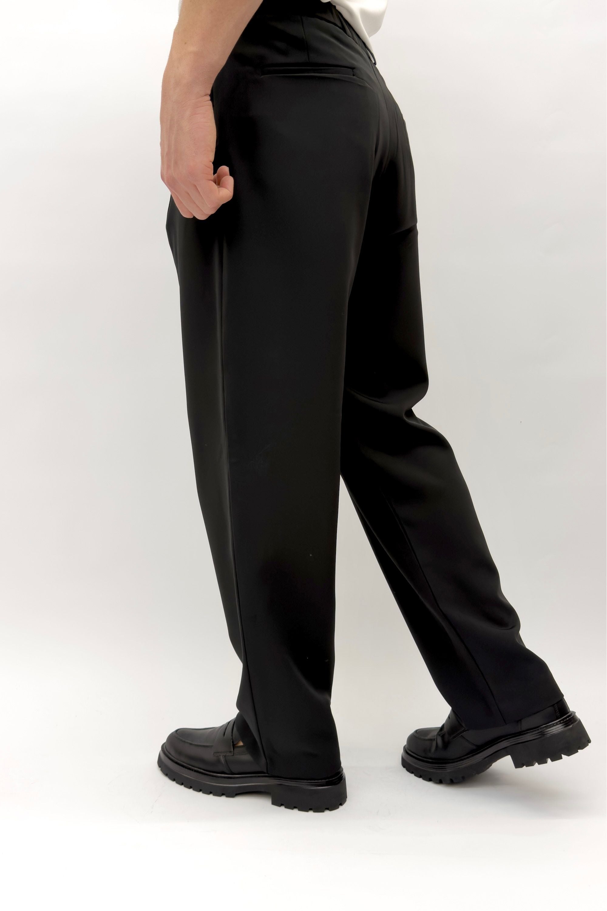 Butterfly מכנס אלגנט רחב - Butterfly Sneakers