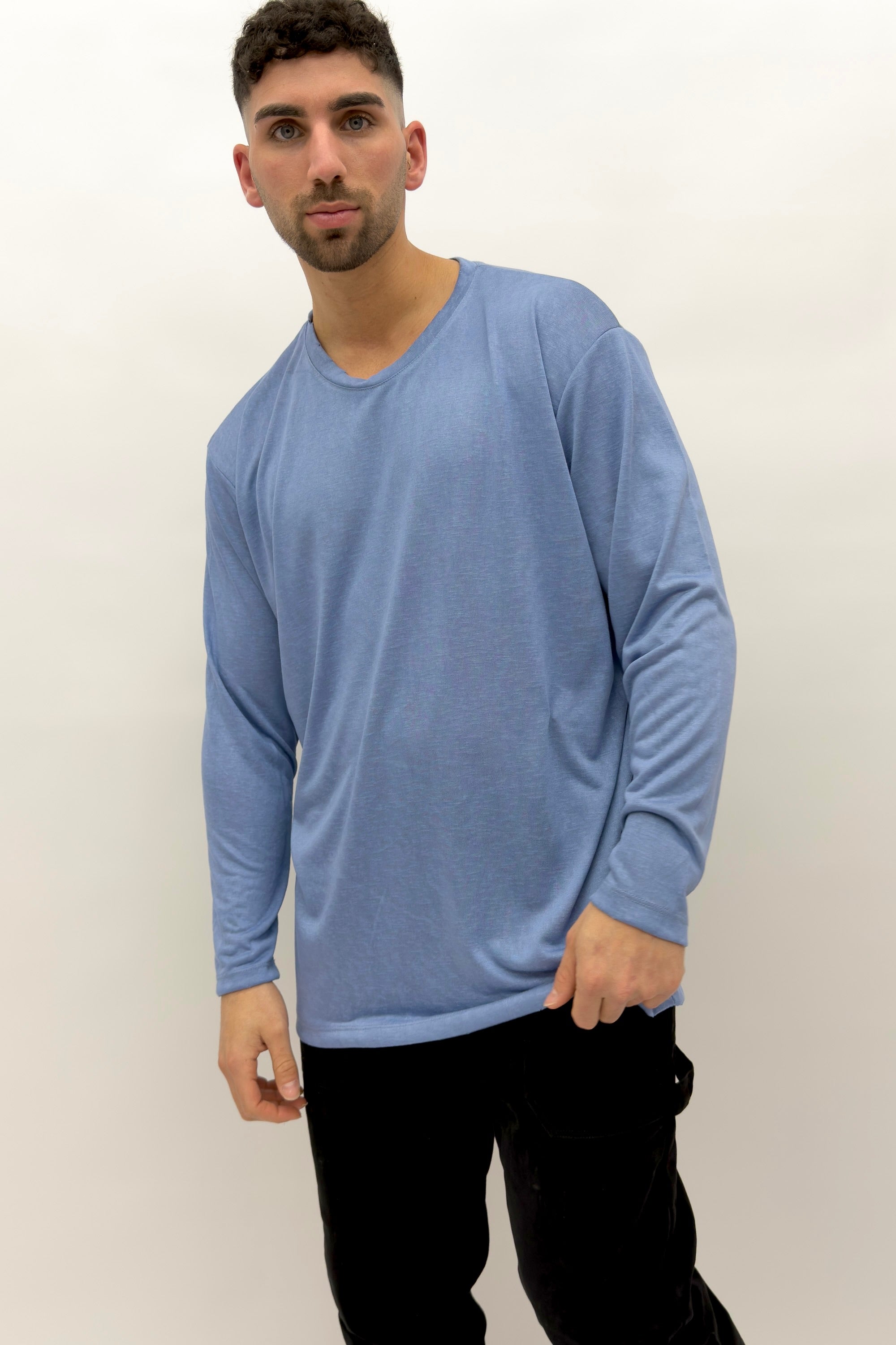 חולצת פשתן שרוול ארוך - Butterfly Sneakers