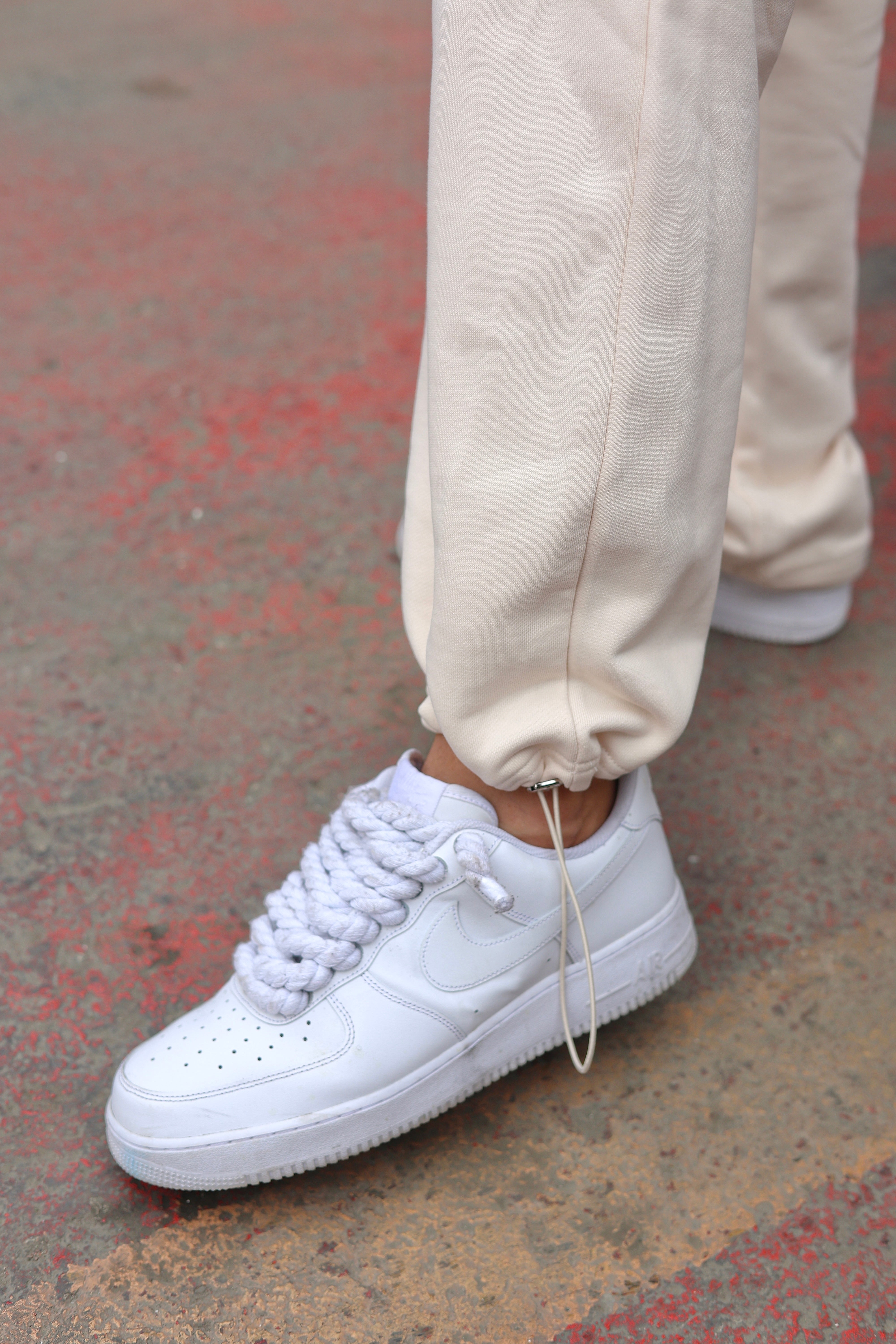 BUTTERFLY BOY JOGGERS - CREAM