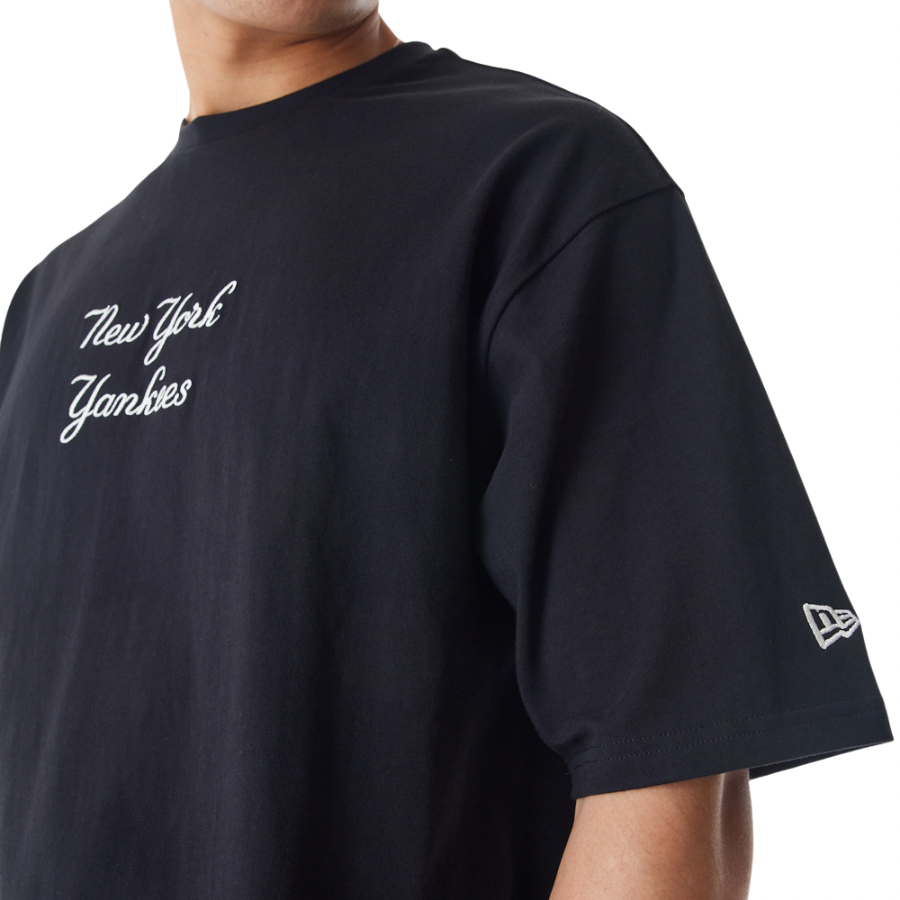 New Era NEW YORK YANKEES
  Oversized T-Shirt