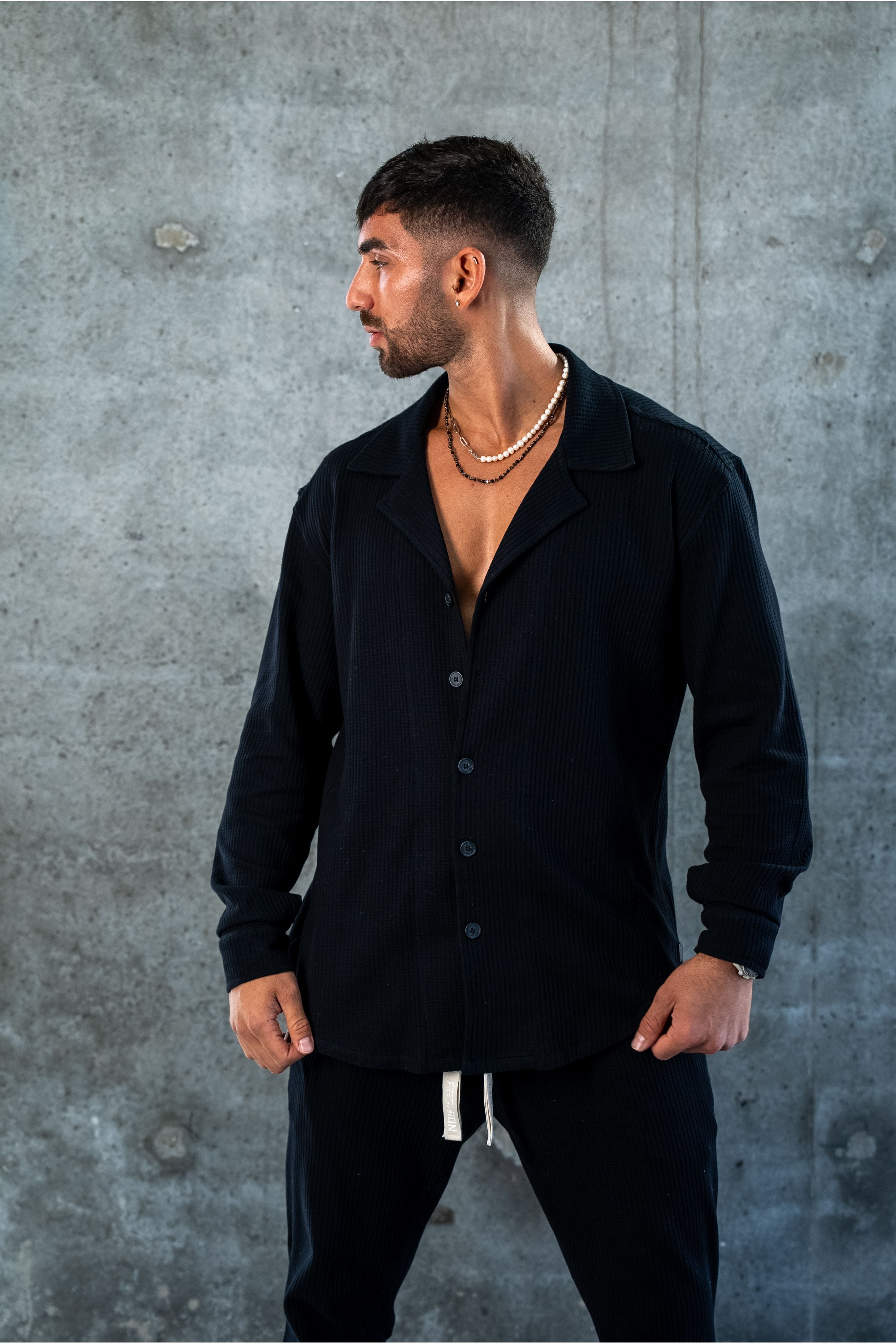 ELEGANT SHIRT WAFFLE - BLACK - Butterfly Sneakers